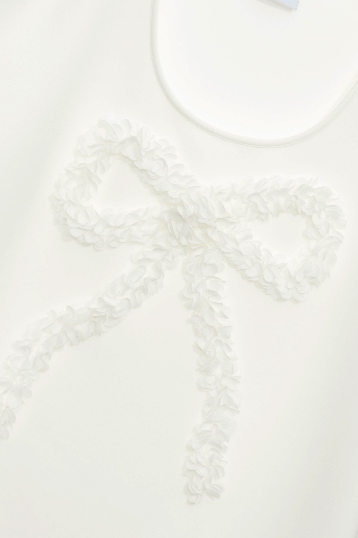 雷射立體花蝴蝶結上衣雷射立體花蝴蝶結上衣,T-Shirt,上衣,春夏穿搭,約會特輯,蝴蝶結