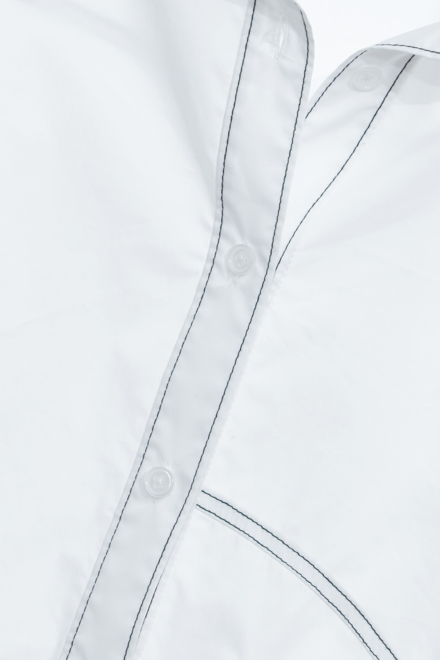 撞色綠線設計長版襯衫撞色綠線設計長版襯衫,上班OL穿搭,春夏穿搭,襯衫,長版襯衫