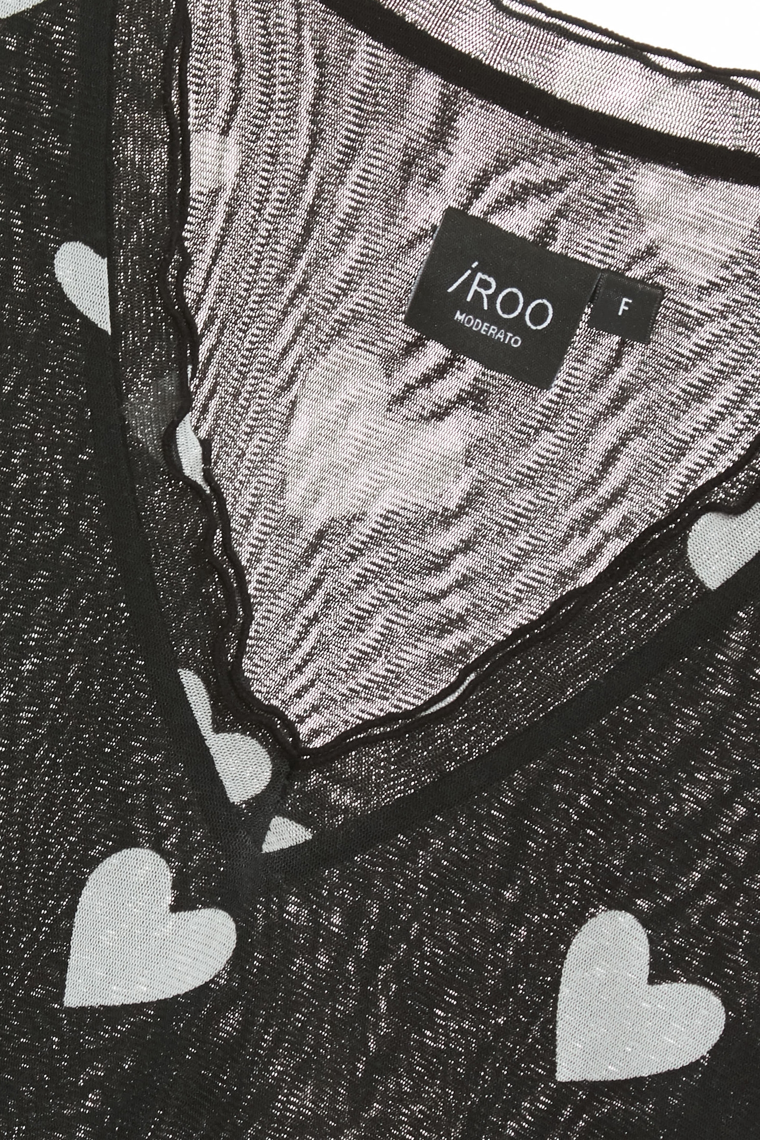 滿天心V領襪布上衣滿天心V領襪布上衣,V領上衣,上衣,人氣商品,春夏穿搭,時髦成套搭配,約會特輯