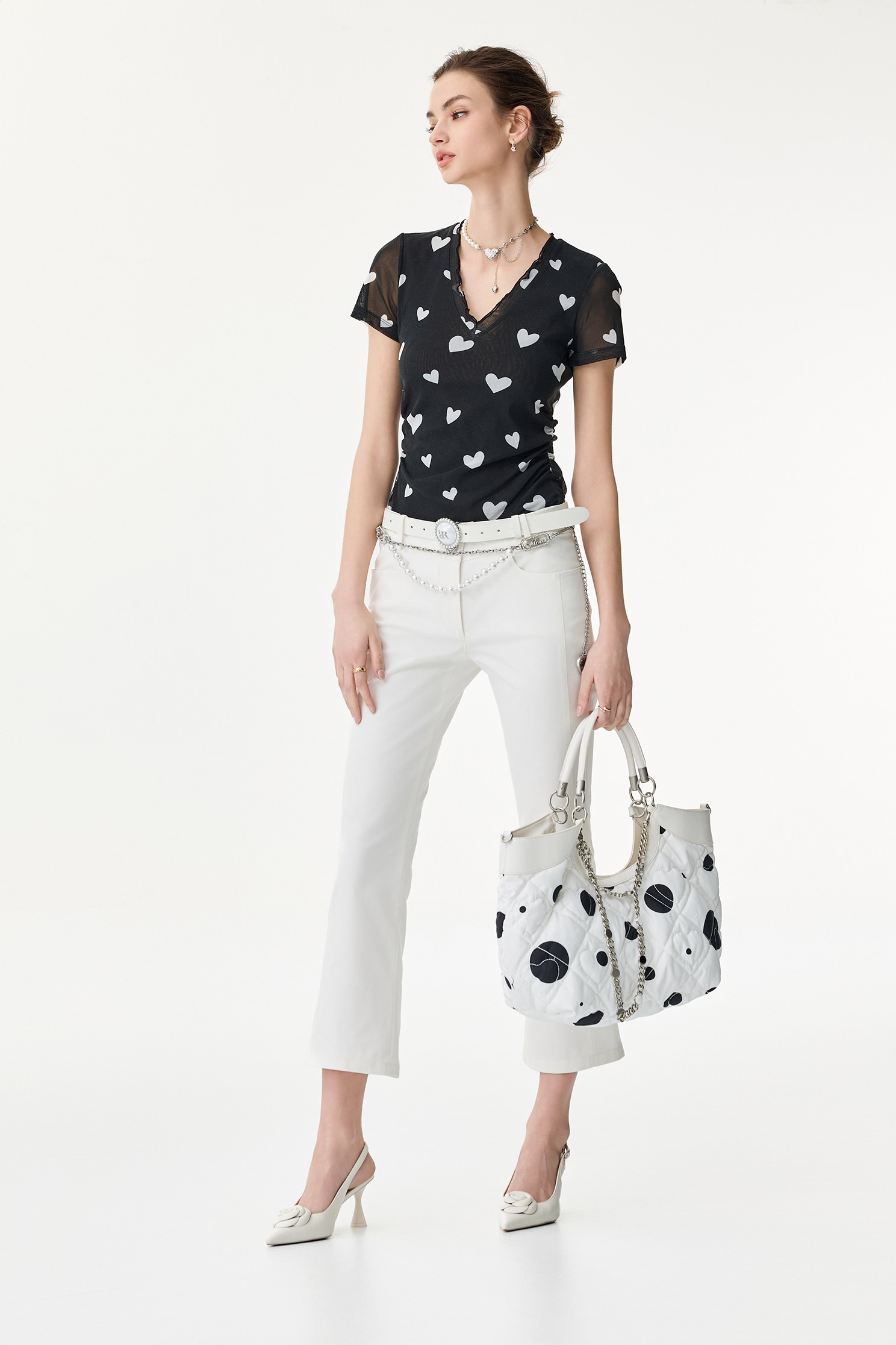 滿天心V領襪布上衣滿天心V領襪布上衣,V領上衣,上衣,人氣商品,春夏穿搭,時髦成套搭配,約會特輯