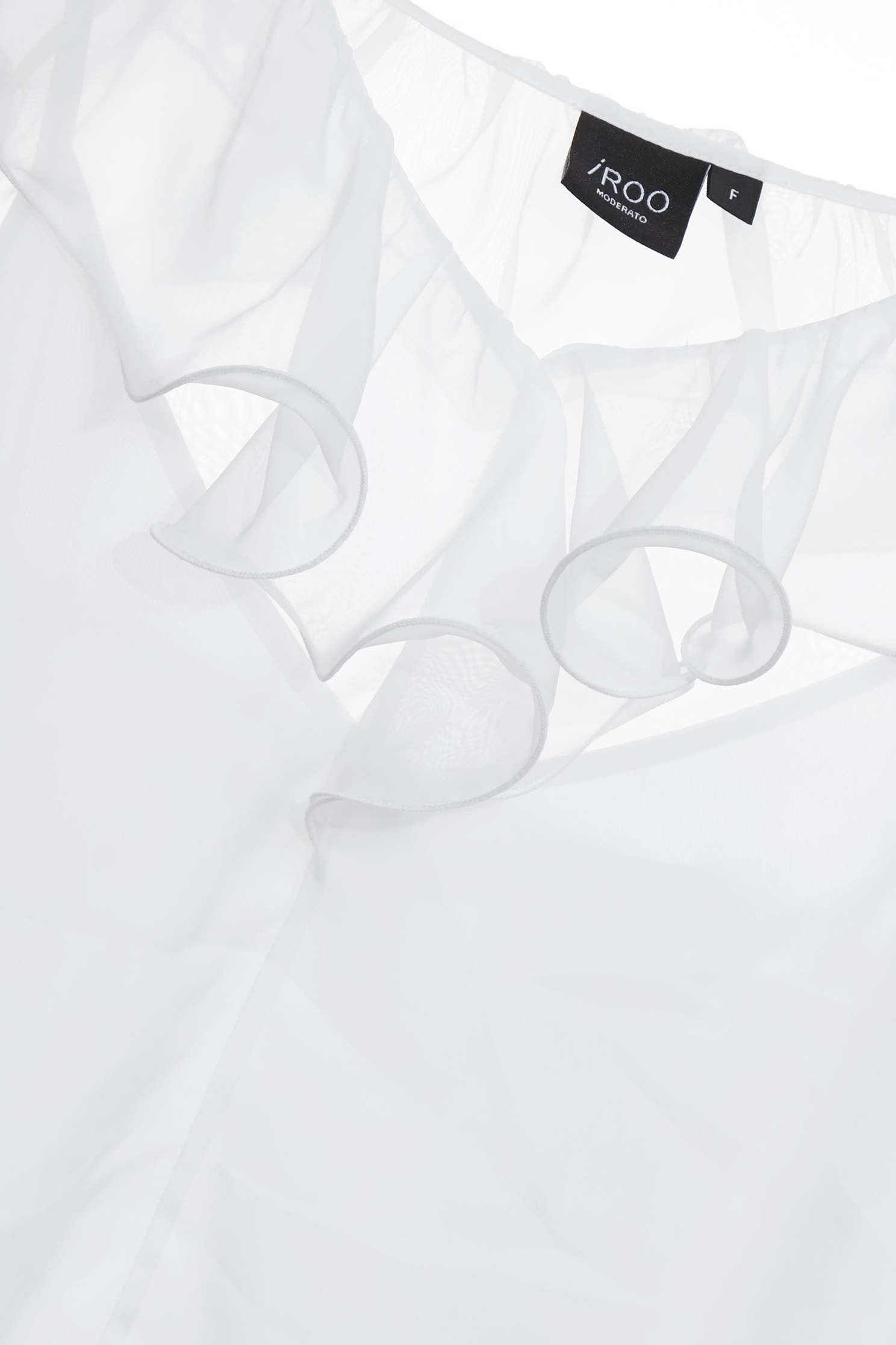 雪白V領荷葉七分袖上衣雪白V領荷葉七分袖上衣,上衣,內搭上衣,春夏穿搭,白色上衣,荷葉,雪紡