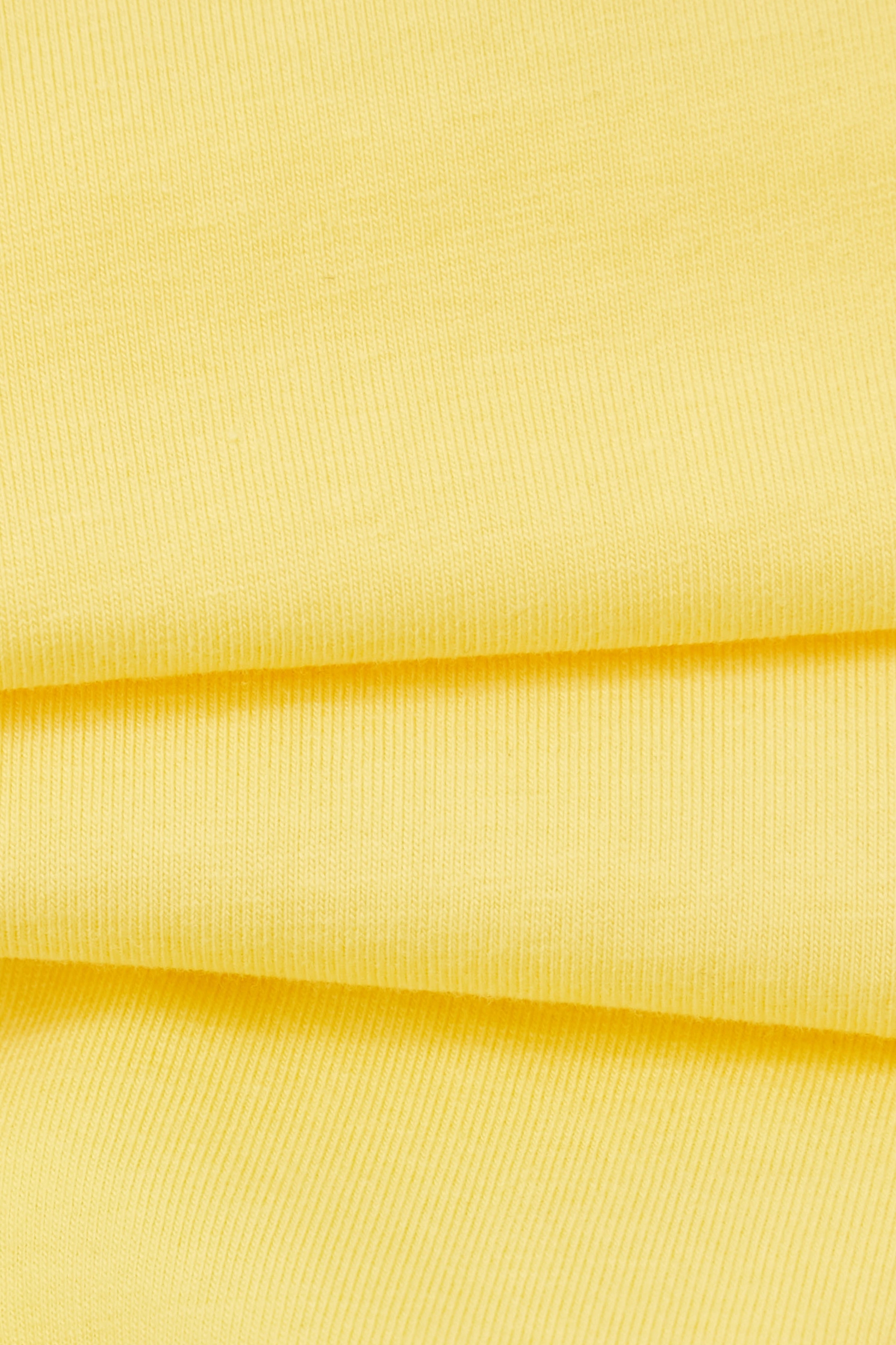 陽光黃球型絲棉上衣陽光黃球型絲棉上衣,上衣,人氣商品,春夏穿搭,短袖上衣,輕奢度假,輕奢渡假