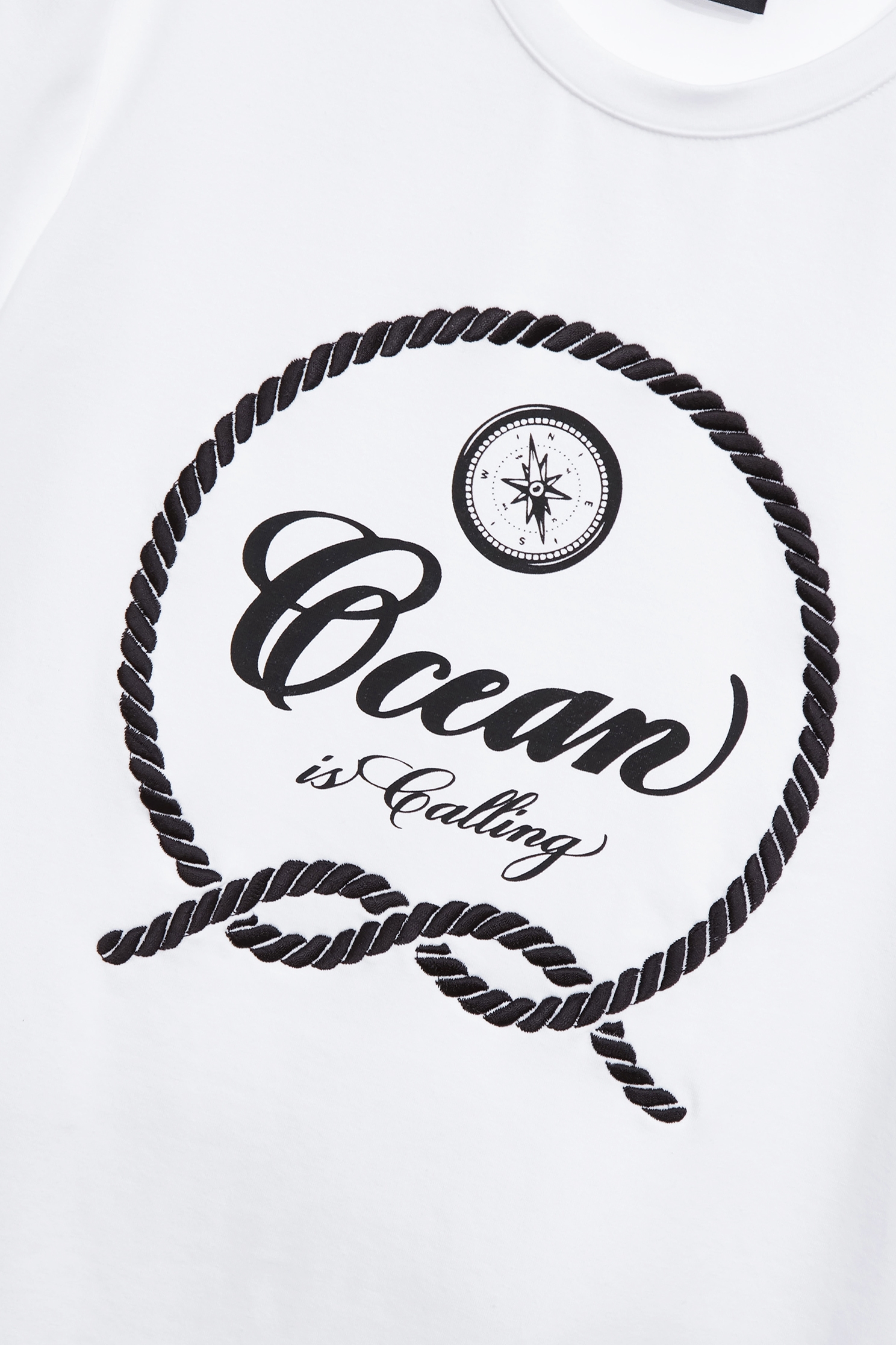 海洋繩索繡花T恤海洋繩索繡花T恤,T恤,上衣,春夏穿搭,約會特輯,純棉,繡花