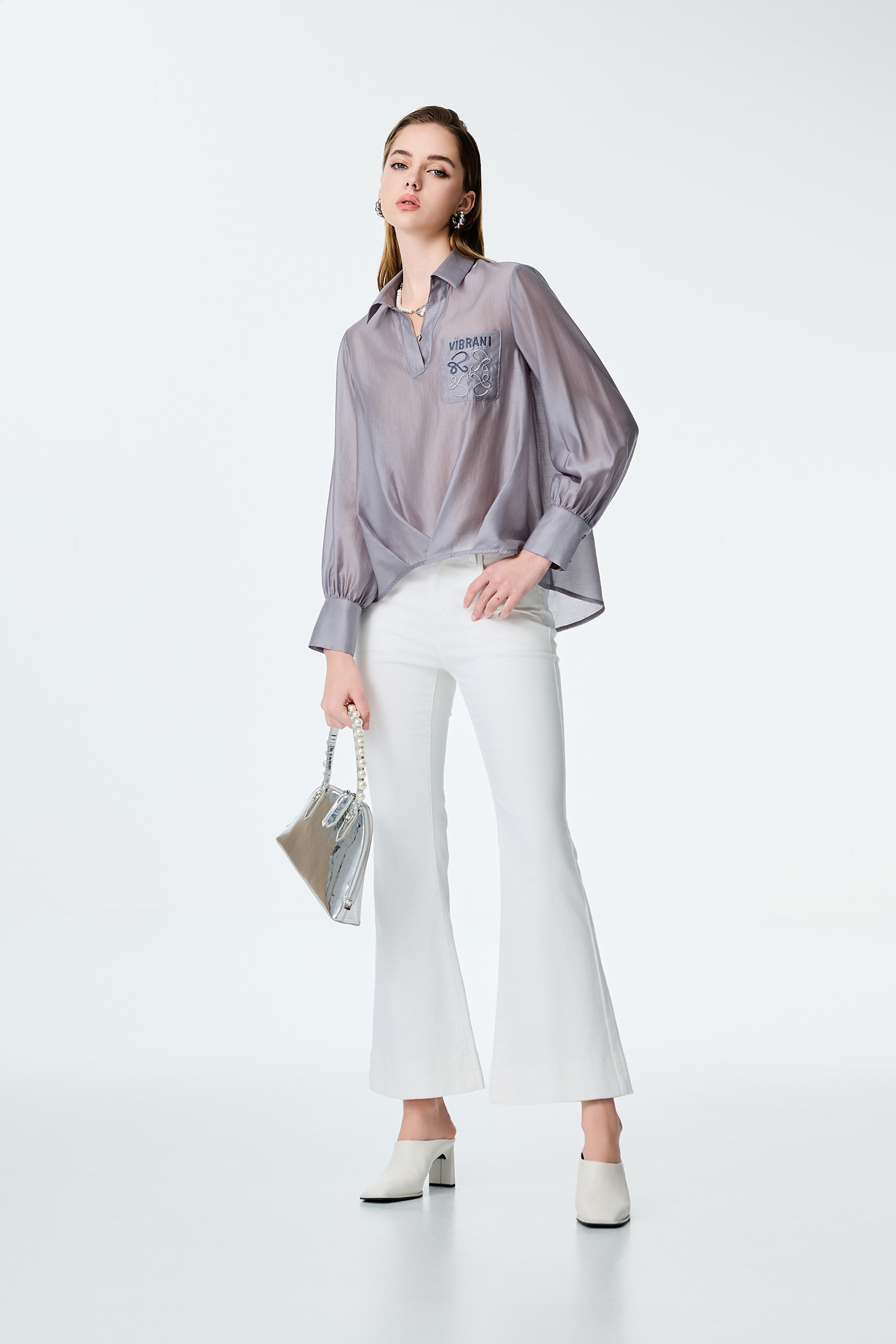 終極灰抓摺絲棉襯衫終極灰抓摺絲棉襯衫,上班OL穿搭,上衣,春夏穿搭,繡花,襯衫