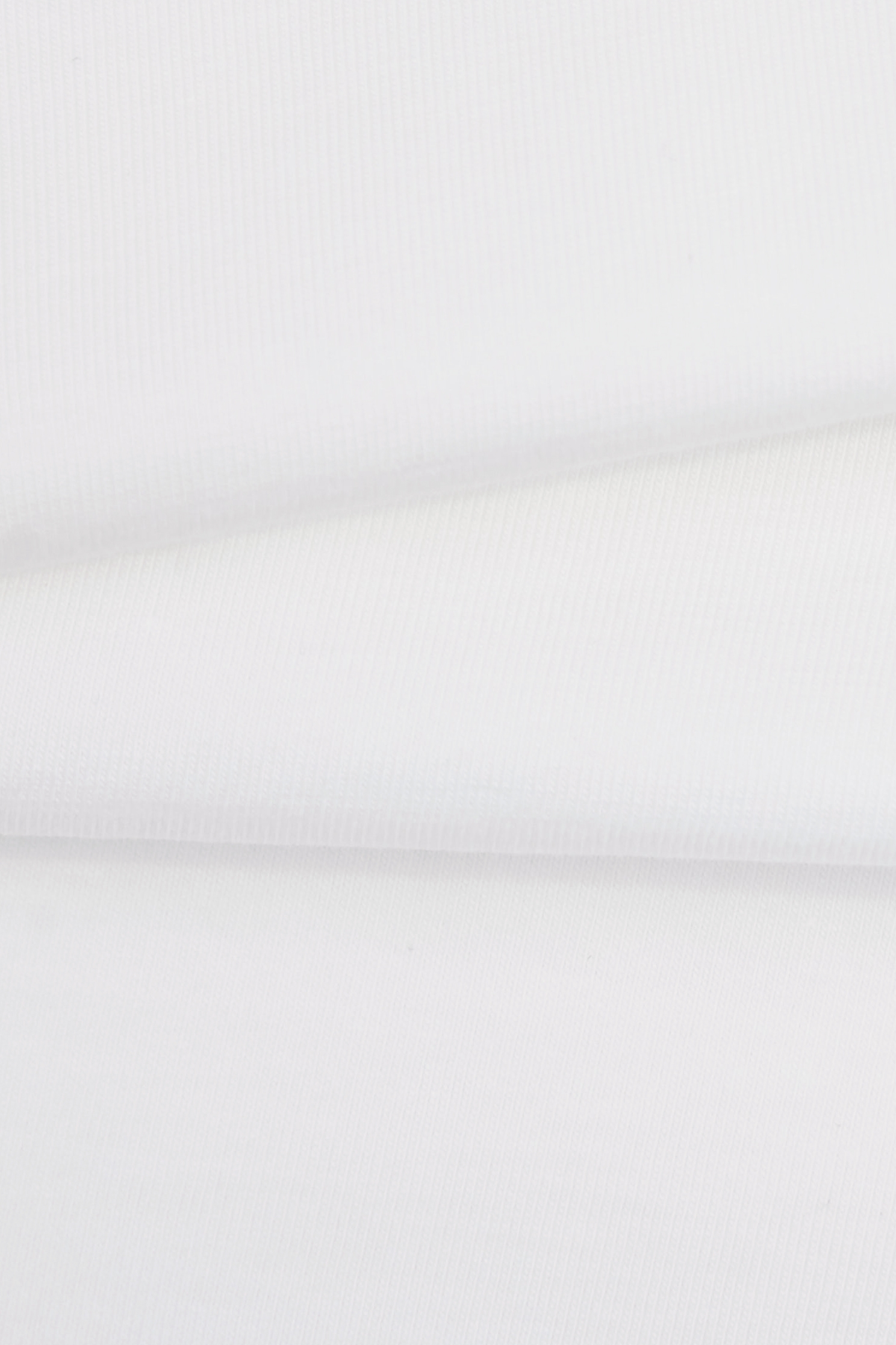 白奎色男友風Ｔ恤上衣白奎色男友風Ｔ恤上衣,T-Shirt,T恤,上衣,刺繡,秋冬穿搭,輕奢度假,輕奢渡假