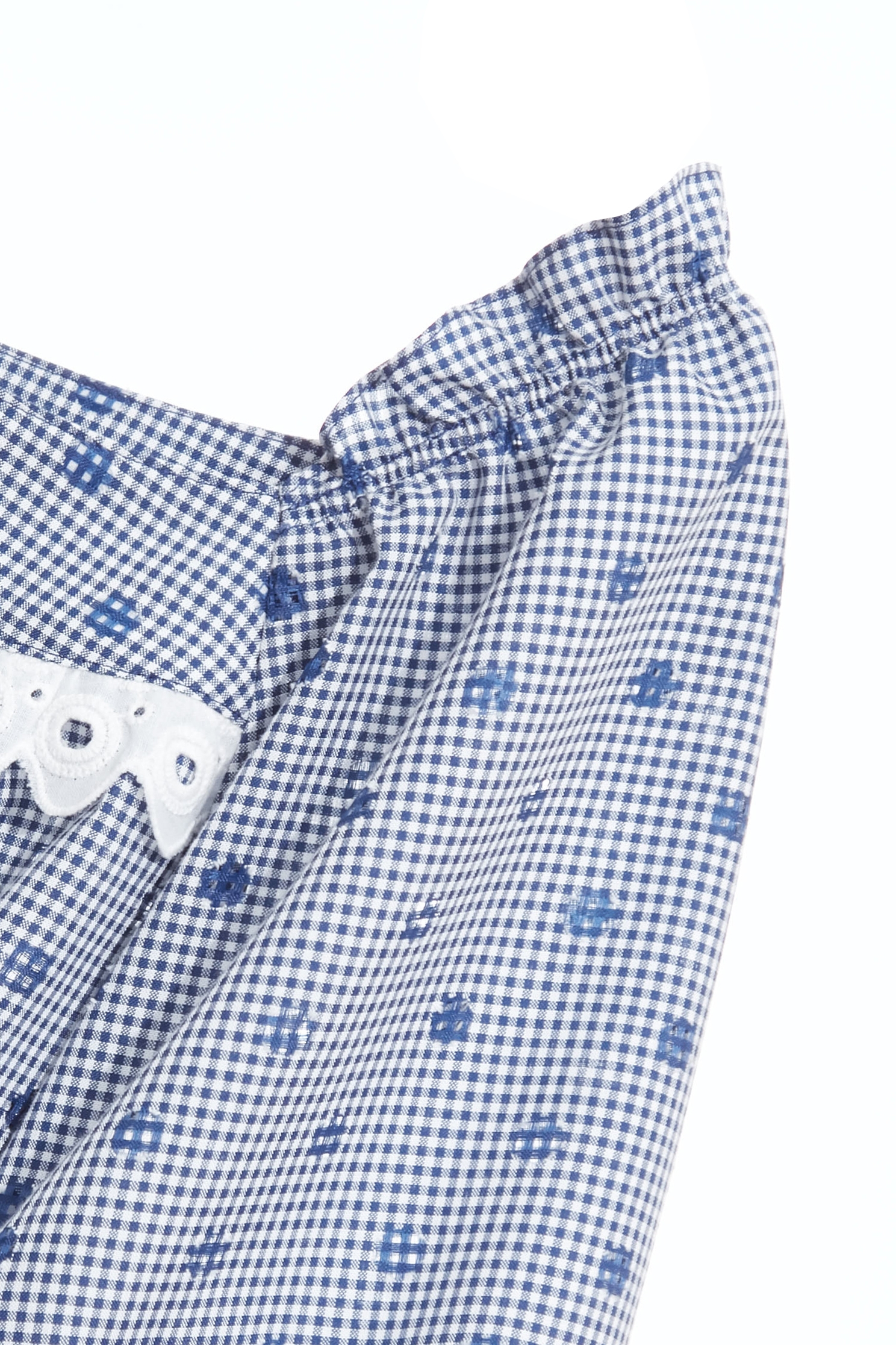 水手藍簍空點點上衣水手藍簍空點點上衣,上班OL穿搭,上衣,時髦成套搭配,格紋,波點,秋冬穿搭,蕾絲