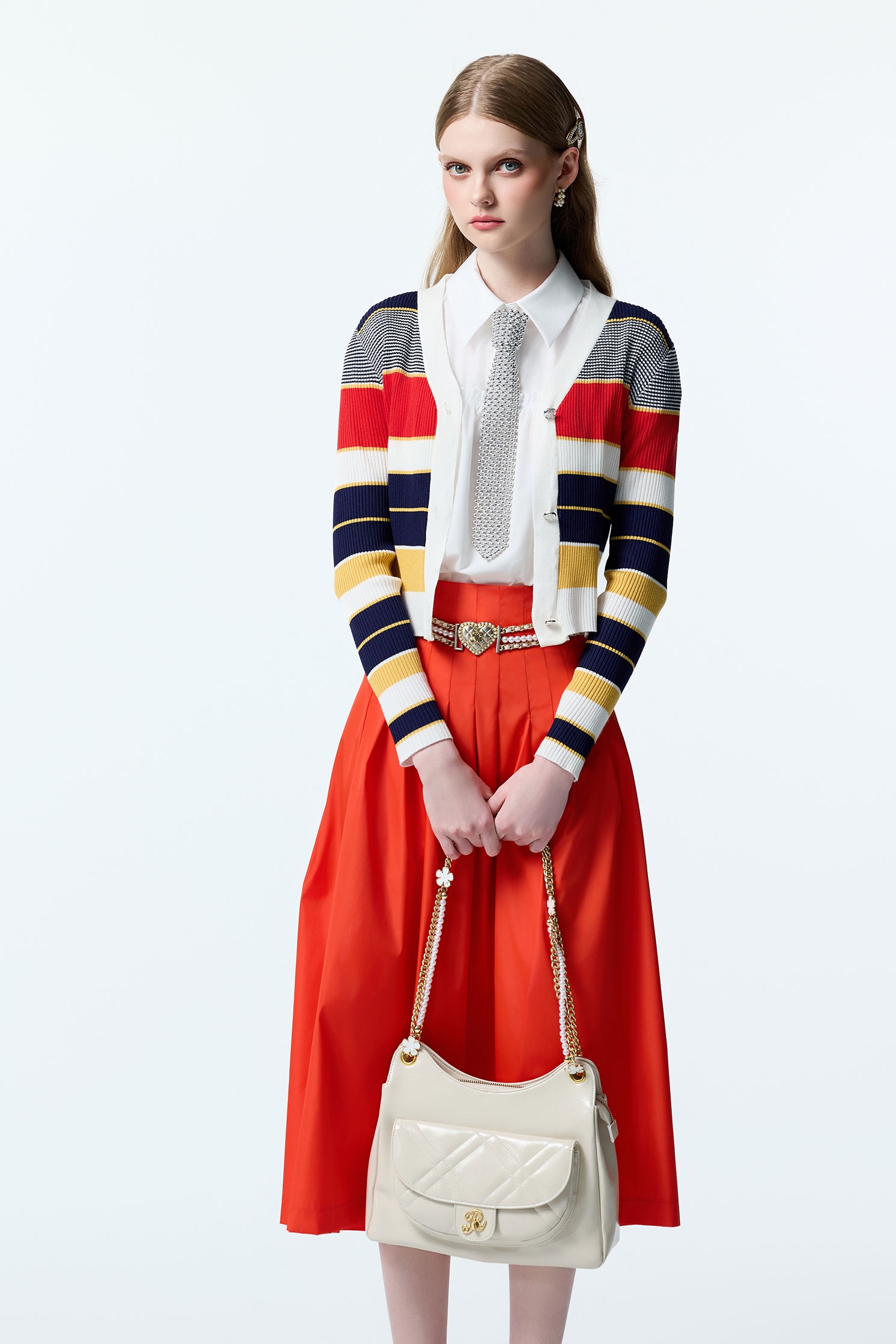 綴珠珠領帶上衣綴珠珠領帶上衣,上班OL穿搭,上衣,人氣商品,秋冬穿搭,荷葉,襯衫