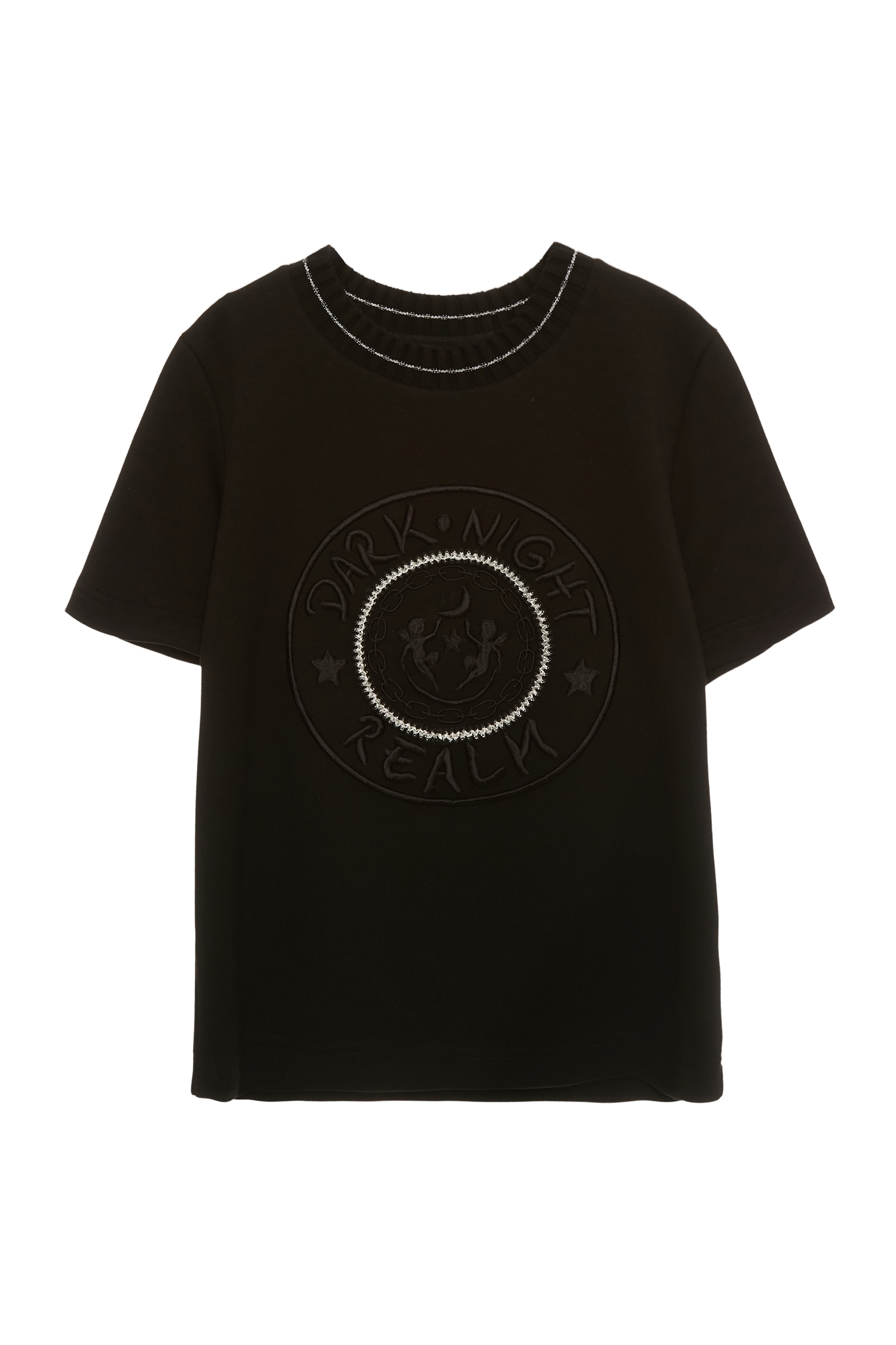 綴黑夜字串刺繡上衣綴黑夜字串刺繡上衣,上衣,刺繡,春夏穿搭,黑色上衣