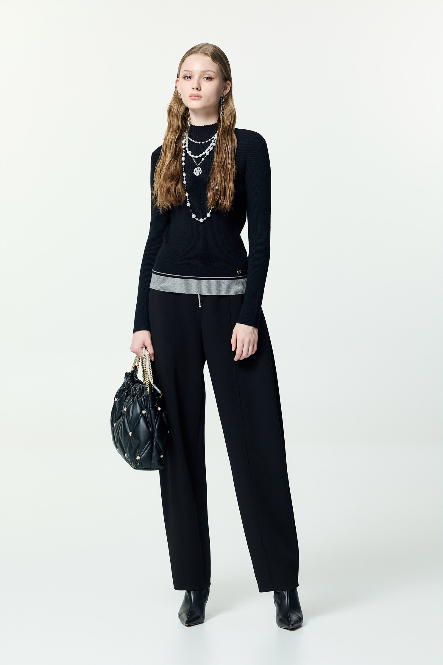 月光灰下擺針織上衣月光灰下擺針織上衣,上班OL穿搭,上衣,條紋,秋冬穿搭,簡約穿搭,針織,針織上衣,針織衫