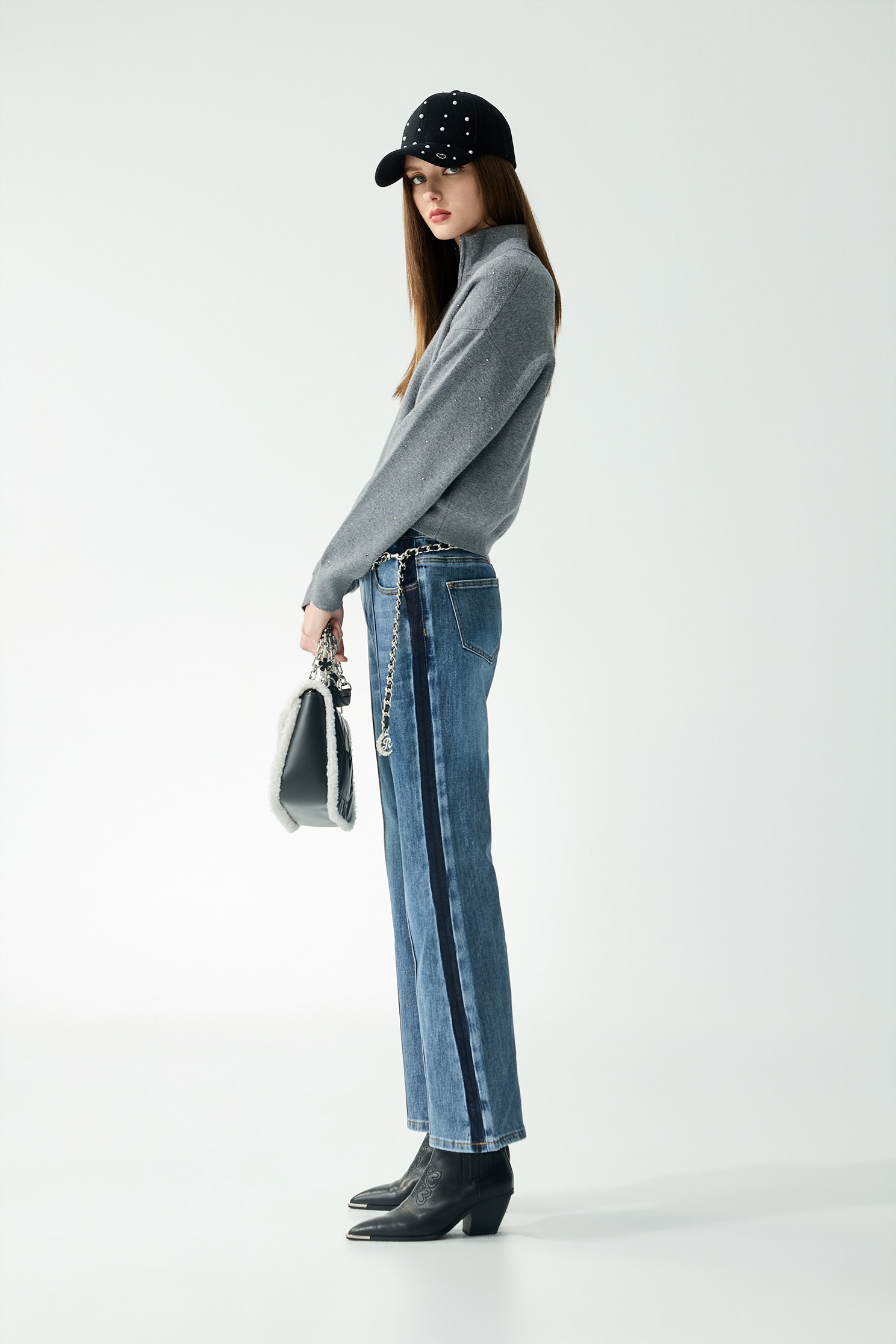 薄暮灰閃光針織上衣薄暮灰閃光針織上衣,上衣,人氣商品,秋冬穿搭,簡約穿搭,針織,針織上衣,針織衫