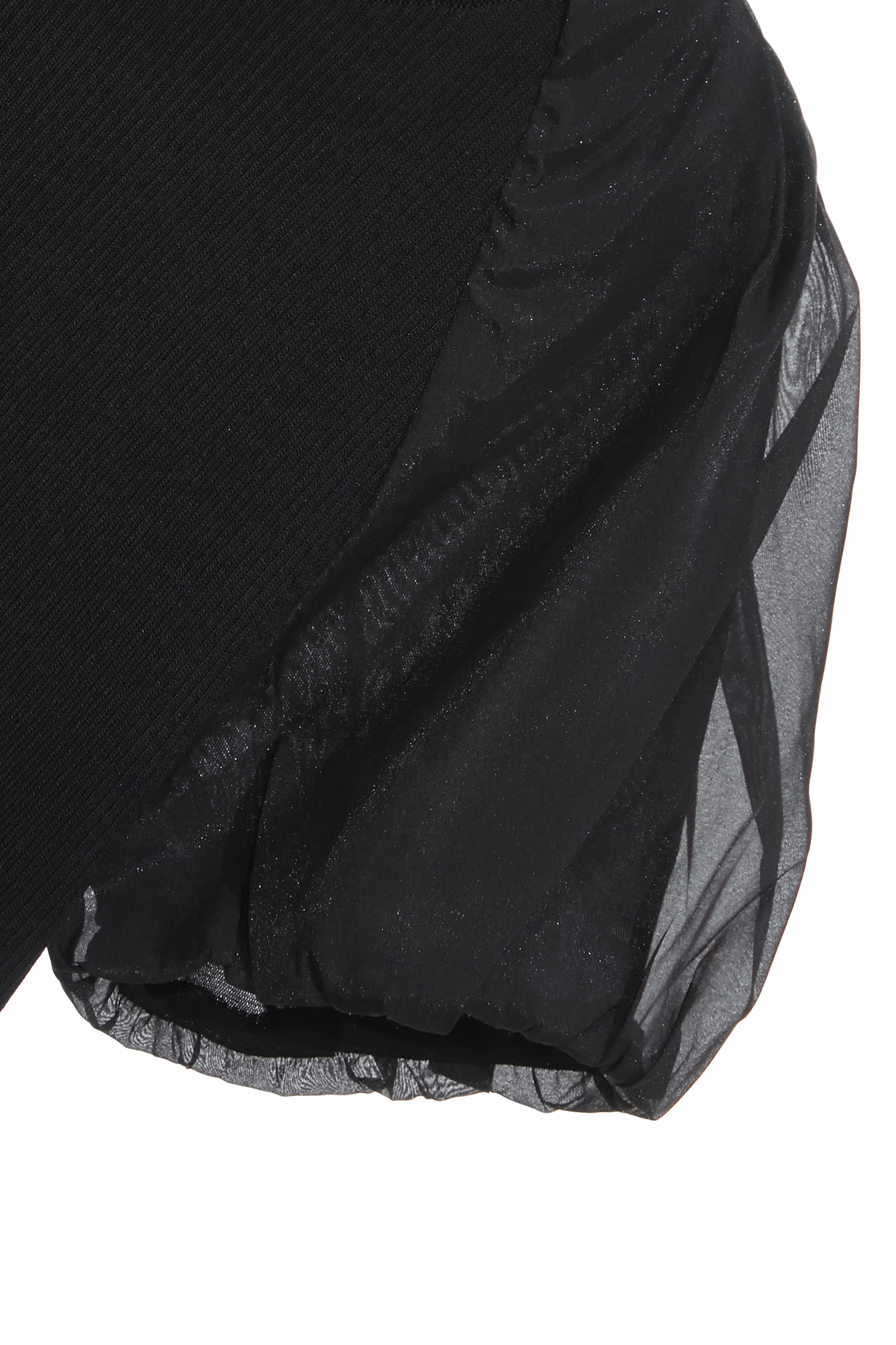 烏干澎袖針織單品上衣烏干澎袖針織單品上衣,上班OL穿搭,上衣,春夏穿搭,針織,針織衫,黑色上衣