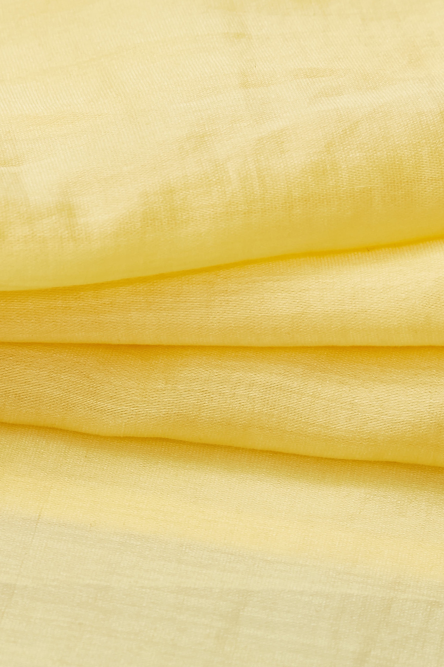 陽光黃絲棉上衣陽光黃絲棉上衣,上班OL穿搭,上衣,春夏穿搭,時髦成套搭配,約會特輯,襯衫