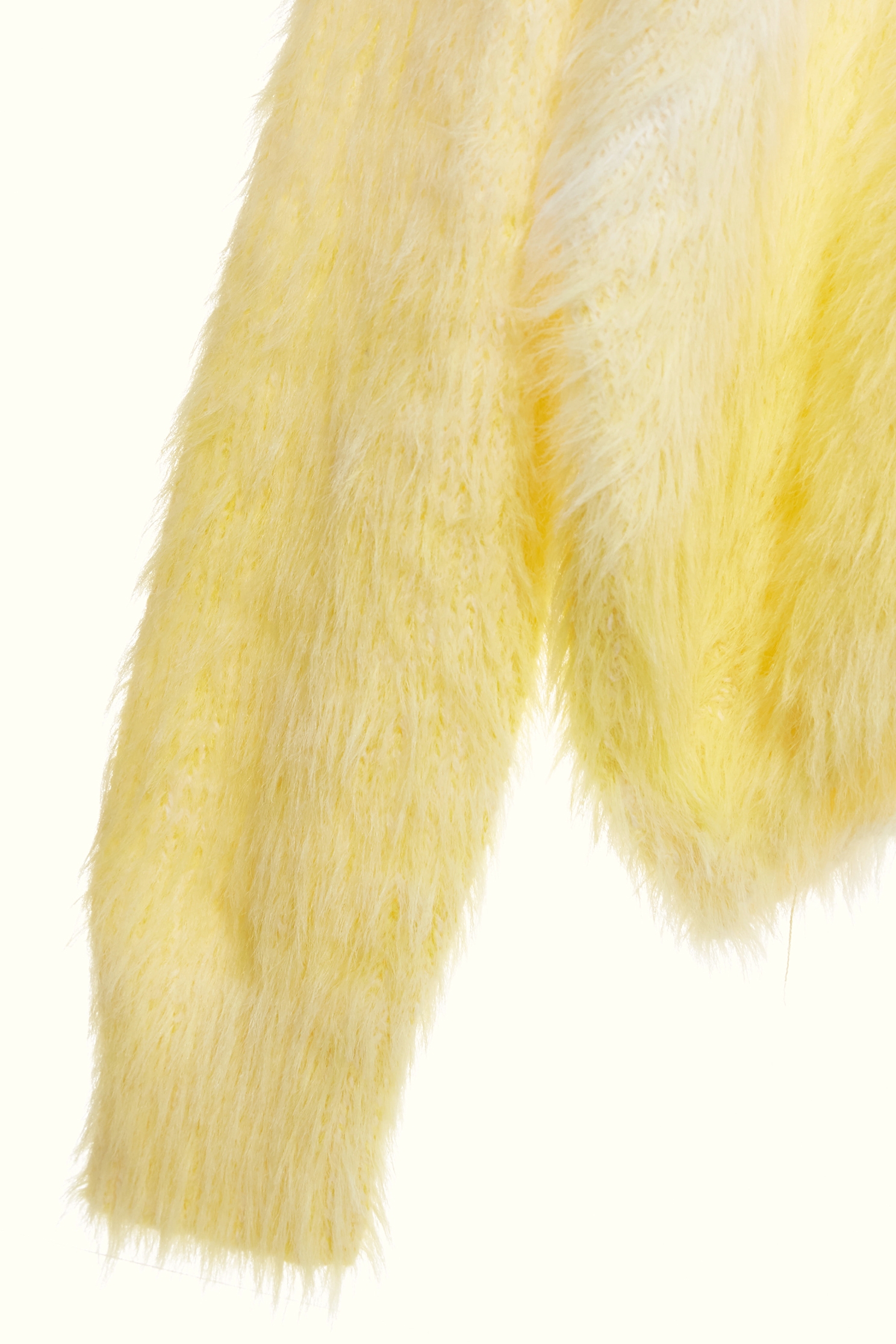 萊姆黃暈染長毛針織上衣萊姆黃暈染長毛針織上衣,V領上衣,上衣,人氣商品,春夏穿搭,約會特輯,針織,針織上衣,針織衫