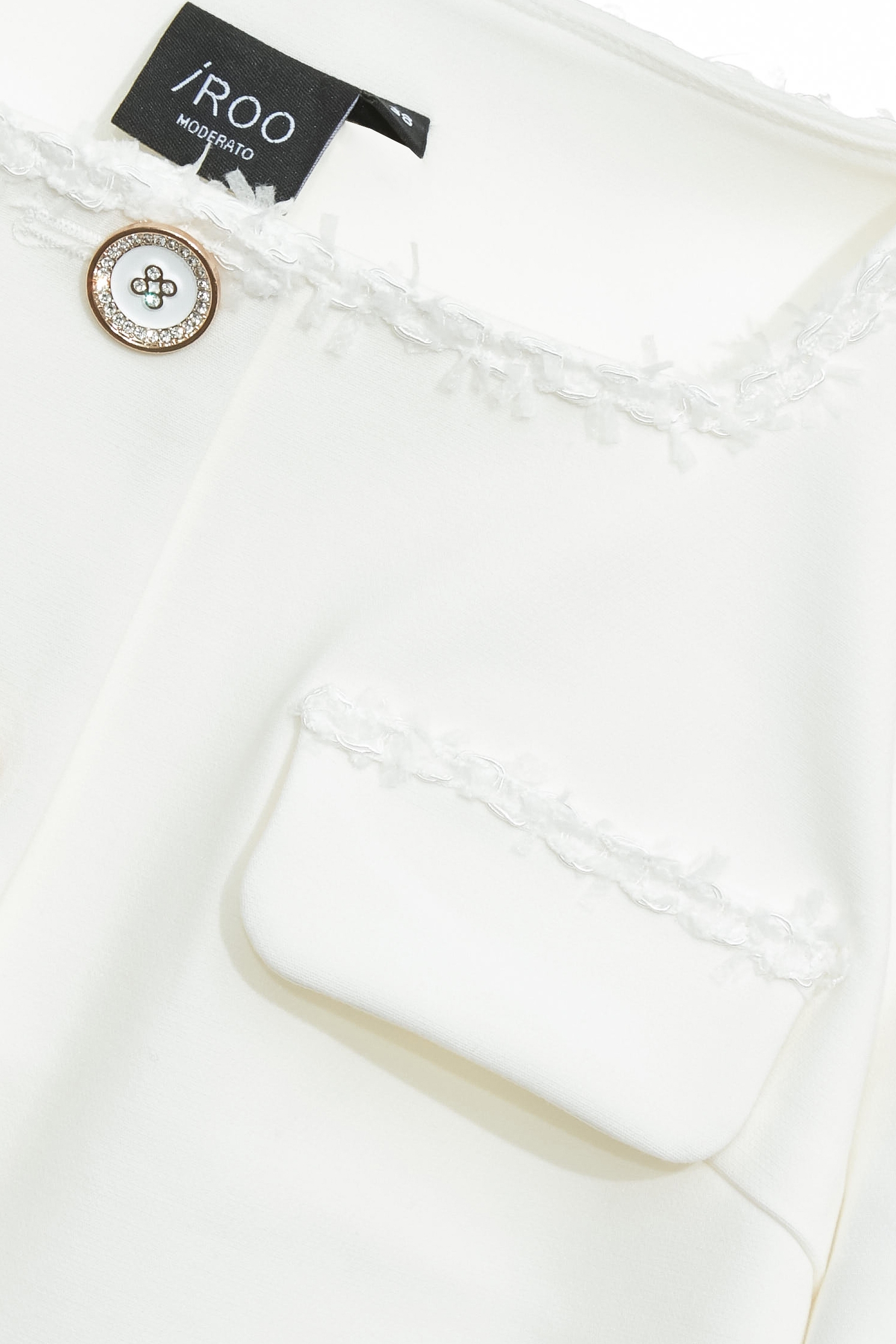 氣質方領鑽釦短袖外套氣質方領鑽釦短袖外套,一般外套,上衣,外套,春夏穿搭,時髦成套搭配,白色上衣