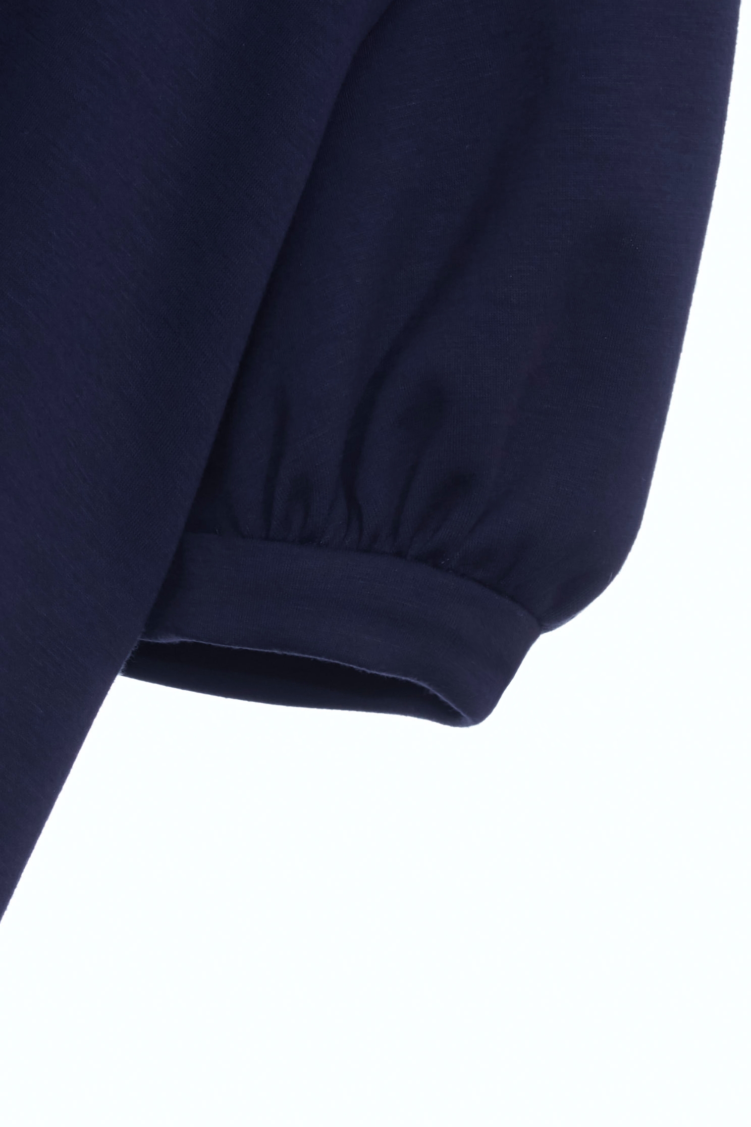 暮色藍綴珠飾上衣暮色藍綴珠飾上衣,上衣,春夏穿搭