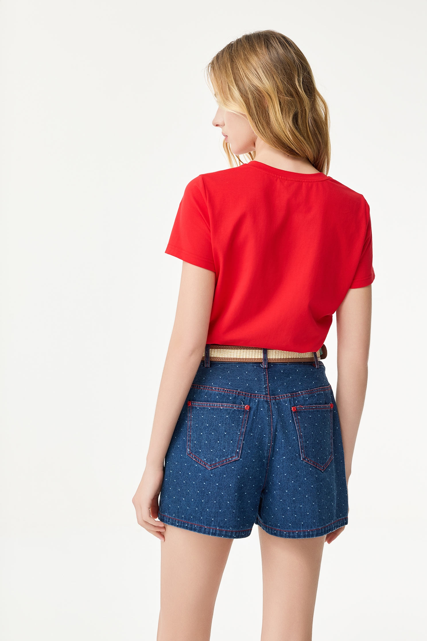 個性紅植絨抓腰上衣個性紅植絨抓腰上衣,T-Shirt,上衣,春夏穿搭,花花世界