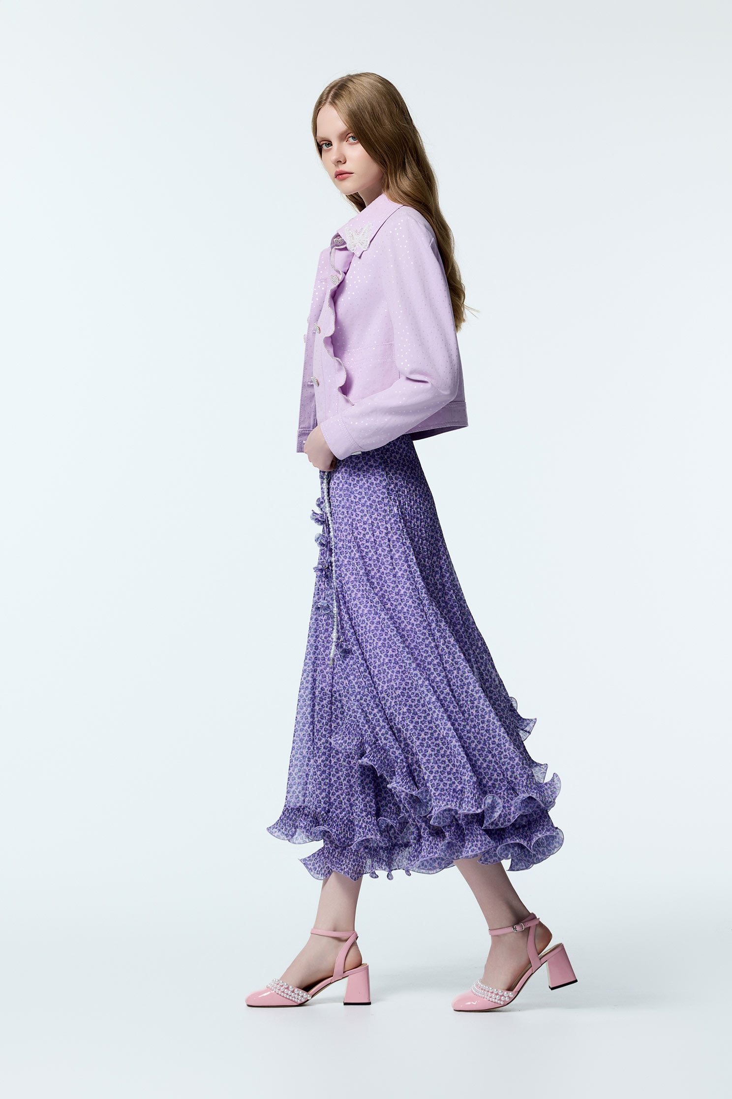 光澤感星星造型外套光澤感星星造型外套,一般外套,上班OL穿搭,丹寧,外套,時髦成套搭配,牛仔,牛仔外套,秋冬穿搭,約會特輯,荷葉