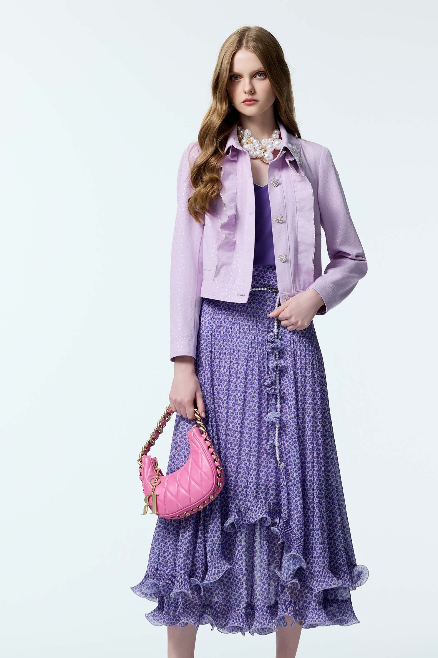 光澤感星星造型外套光澤感星星造型外套,一般外套,上班OL穿搭,丹寧,外套,時髦成套搭配,牛仔,牛仔外套,秋冬穿搭,約會特輯,荷葉