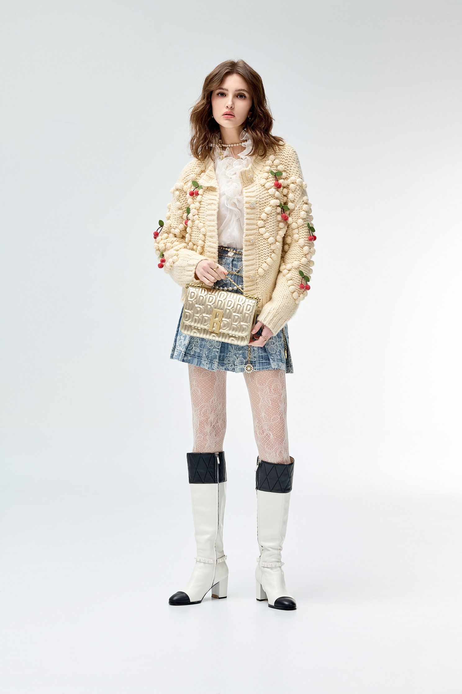 綴手工球球針織外套綴手工球球針織外套,一般外套,人氣商品,外套,春夏穿搭,針織,針織外套