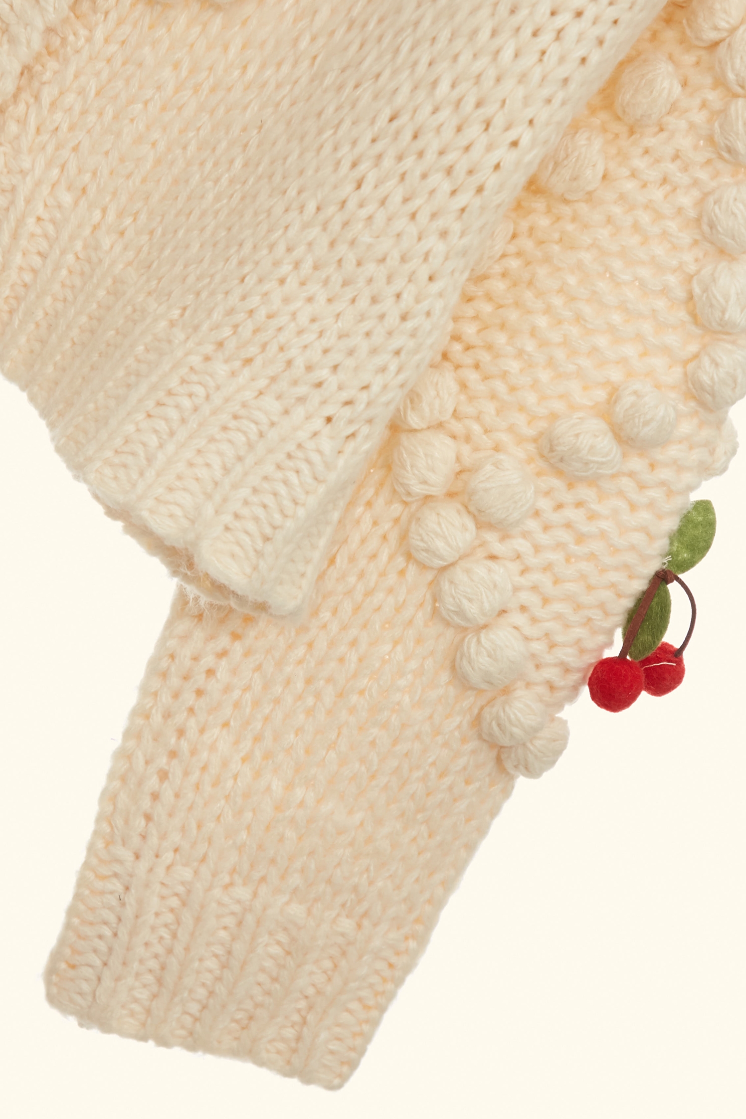 綴手工球球針織外套綴手工球球針織外套,一般外套,人氣商品,外套,春夏穿搭,針織,針織外套