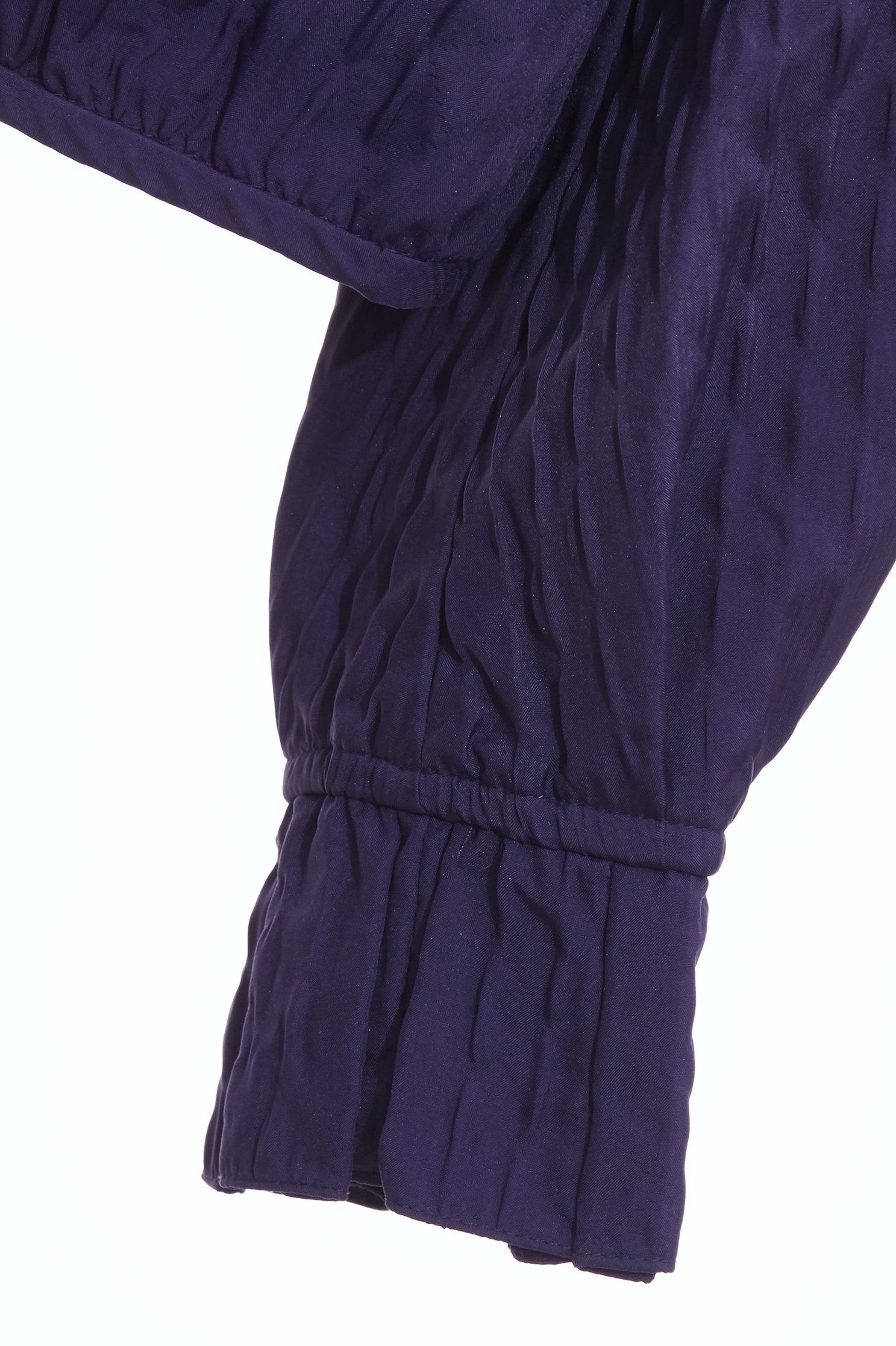 藍紫色立體褶皺外套藍紫色立體褶皺外套,一般外套,人氣商品,外套,春夏穿搭,時髦成套搭配,約會特輯,荷葉