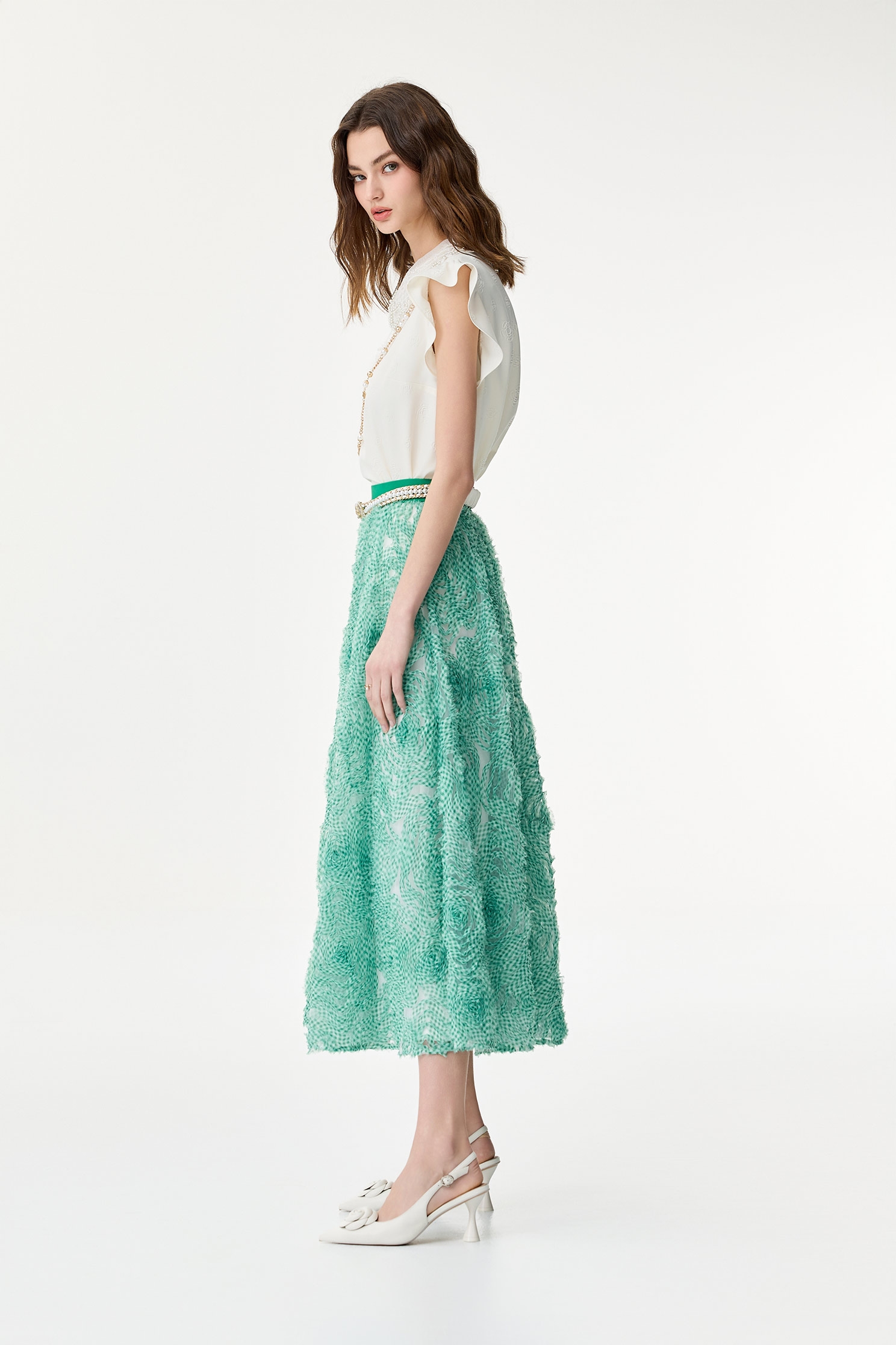 新葉綠格紋長裙新葉綠格紋長裙,人氣商品,春夏穿搭,時髦成套搭配,格紋,網紗,網裙,花花世界,長裙,雪紡