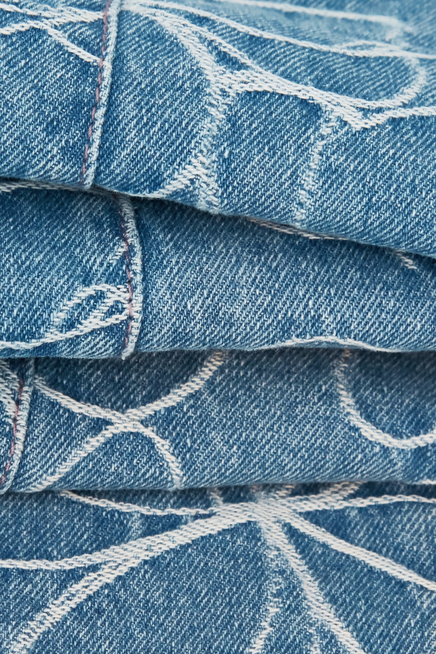 花朵刺繡牛仔魚尾裙花朵刺繡牛仔魚尾裙,丹寧,刺繡,春夏穿搭,時髦成套搭配,牛仔,牛仔裙