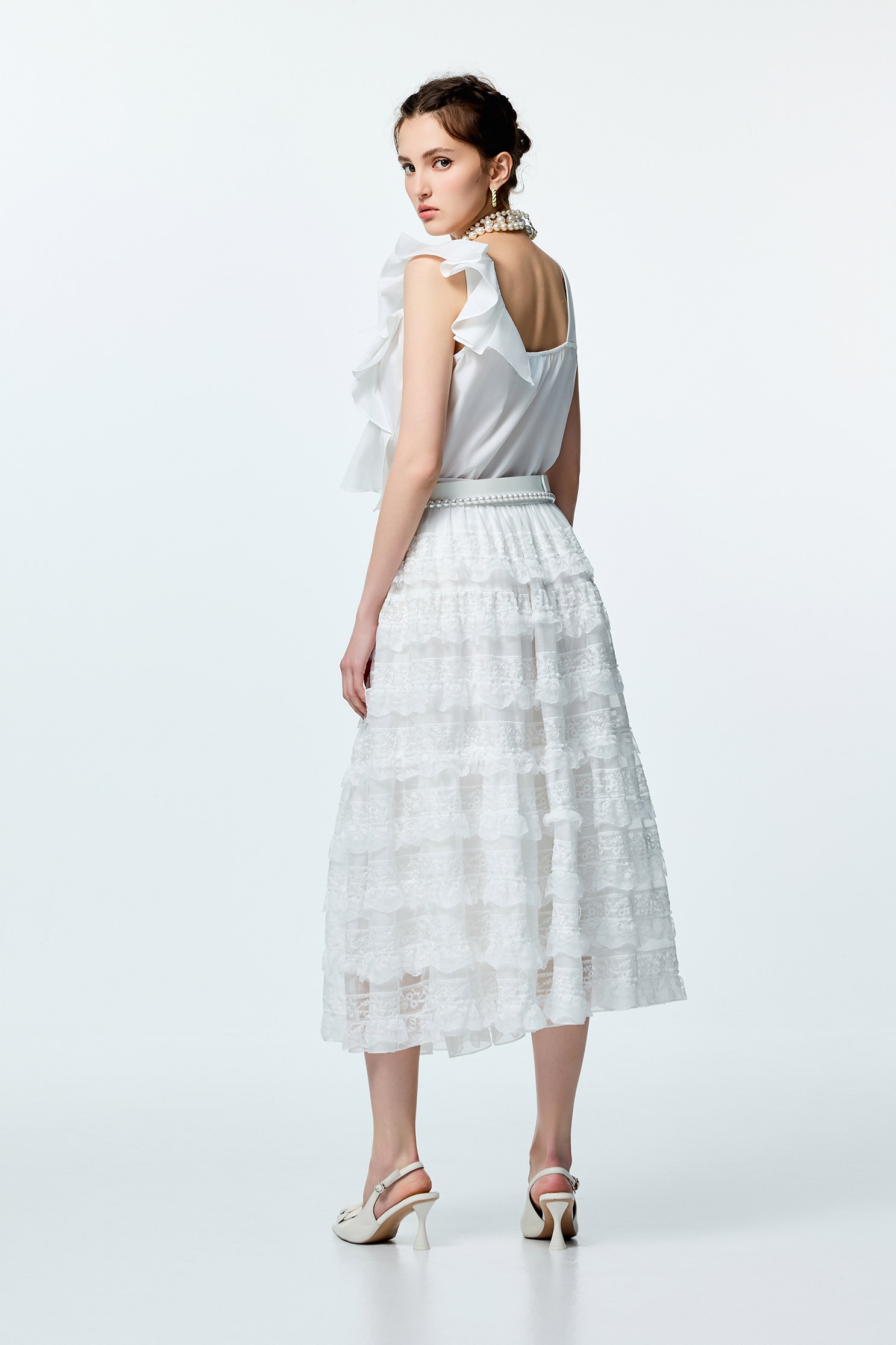 壓車花朵造型雪紡長裙壓車花朵造型雪紡長裙,春夏穿搭,白色裙子,約會特輯,網裙,長裙,雪紡,雪紡長裙