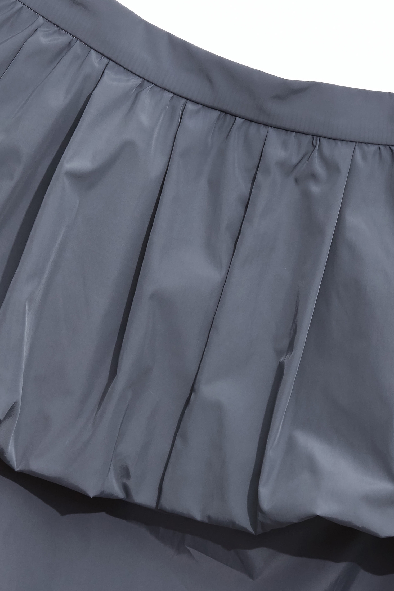 循環灰雙層造型長裙循環灰雙層造型長裙,秋冬穿搭,長裙