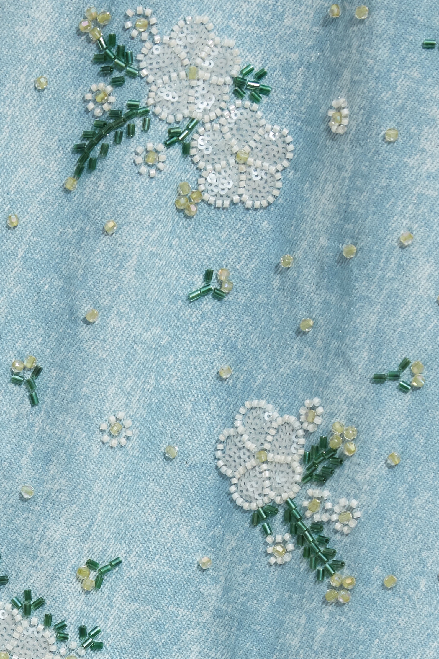 甜美手工珠珠花朵寬褲甜美手工珠珠花朵寬褲,喇叭褲,寬褲,春夏穿搭,時髦成套搭配,花花世界,褲子