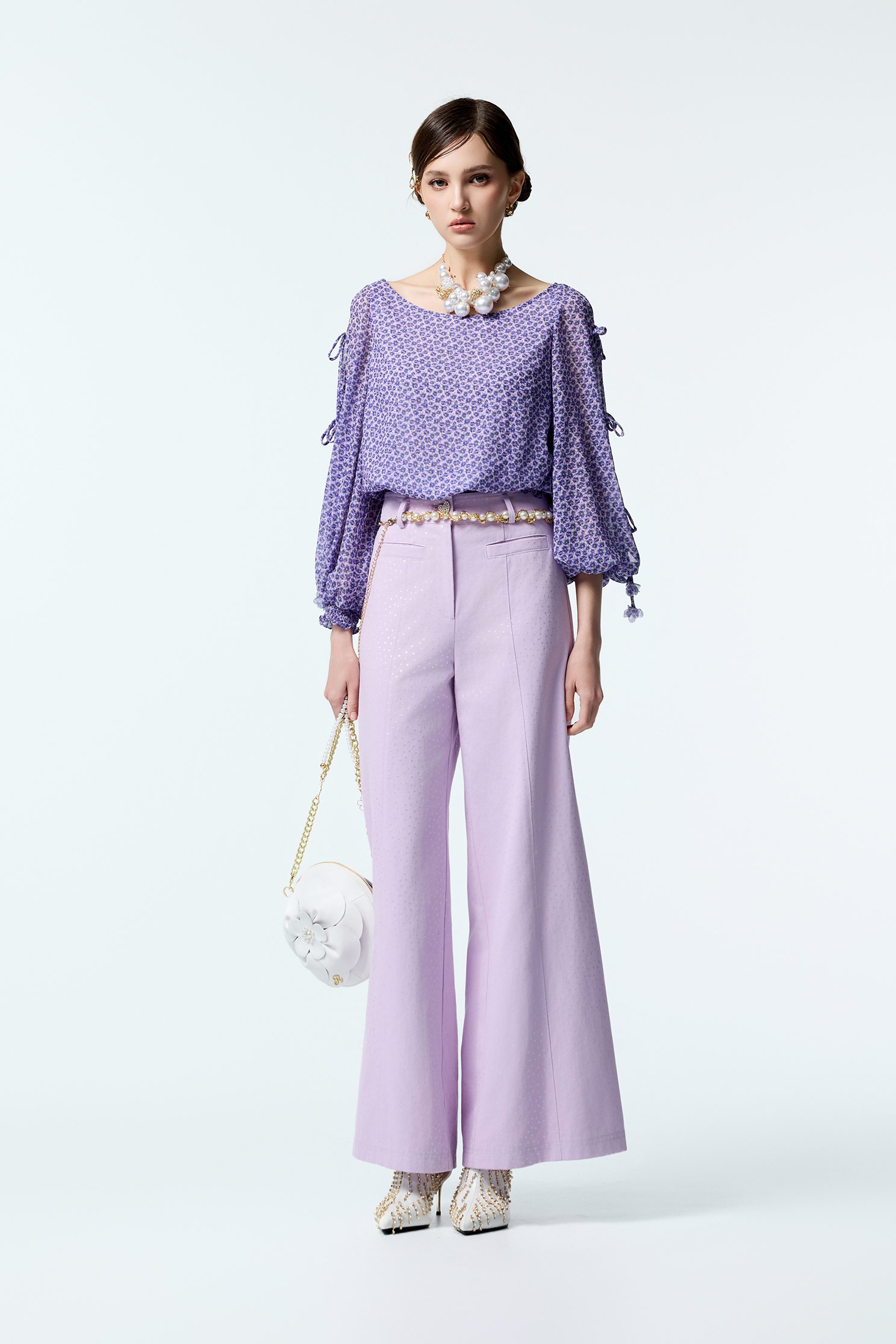 光澤感星星造型闊腿褲光澤感星星造型闊腿褲,上班OL穿搭,丹寧,人氣商品,寬褲,時髦成套搭配,牛仔,牛仔褲,珍珠,秋冬穿搭,褲子