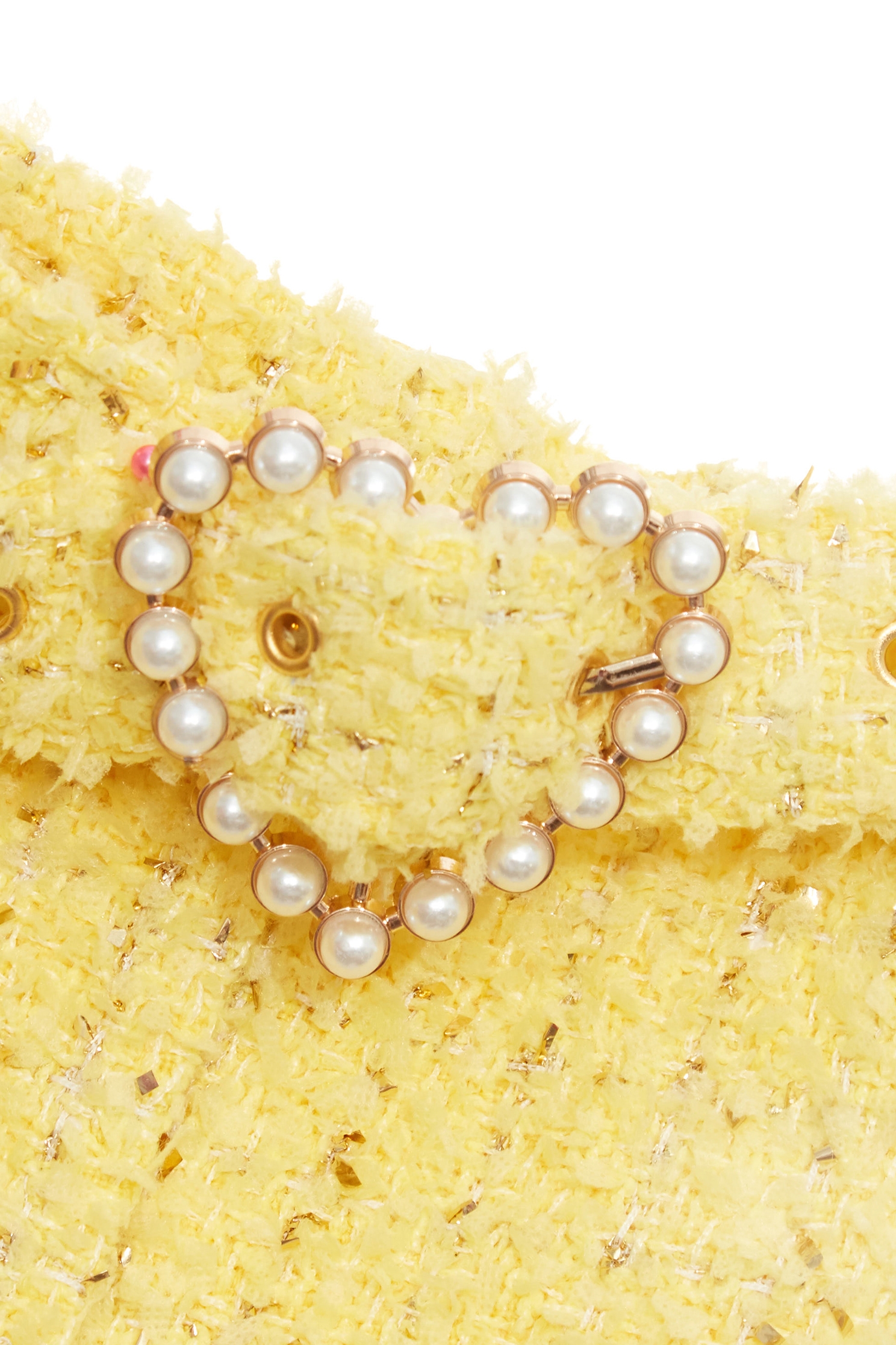 金菊亮黃色花呢紗短褲金菊亮黃色花呢紗短褲,上班OL穿搭,春夏穿搭,時髦成套搭配,珍珠,短褲,褲子