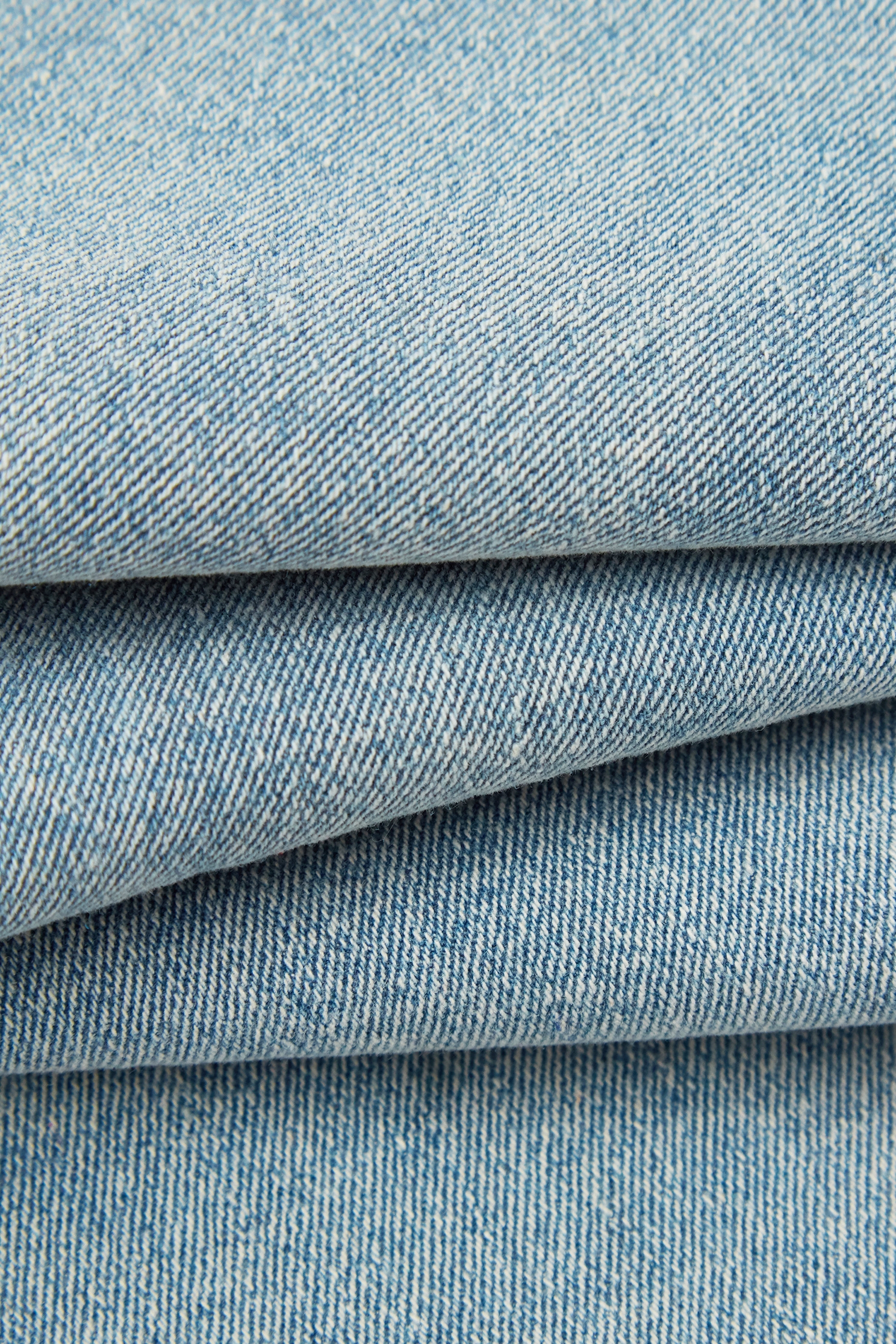 鑲編織帶牛仔長褲鑲編織帶牛仔長褲,春夏穿搭,牛仔,牛仔褲,珍珠,約會特輯,褲子