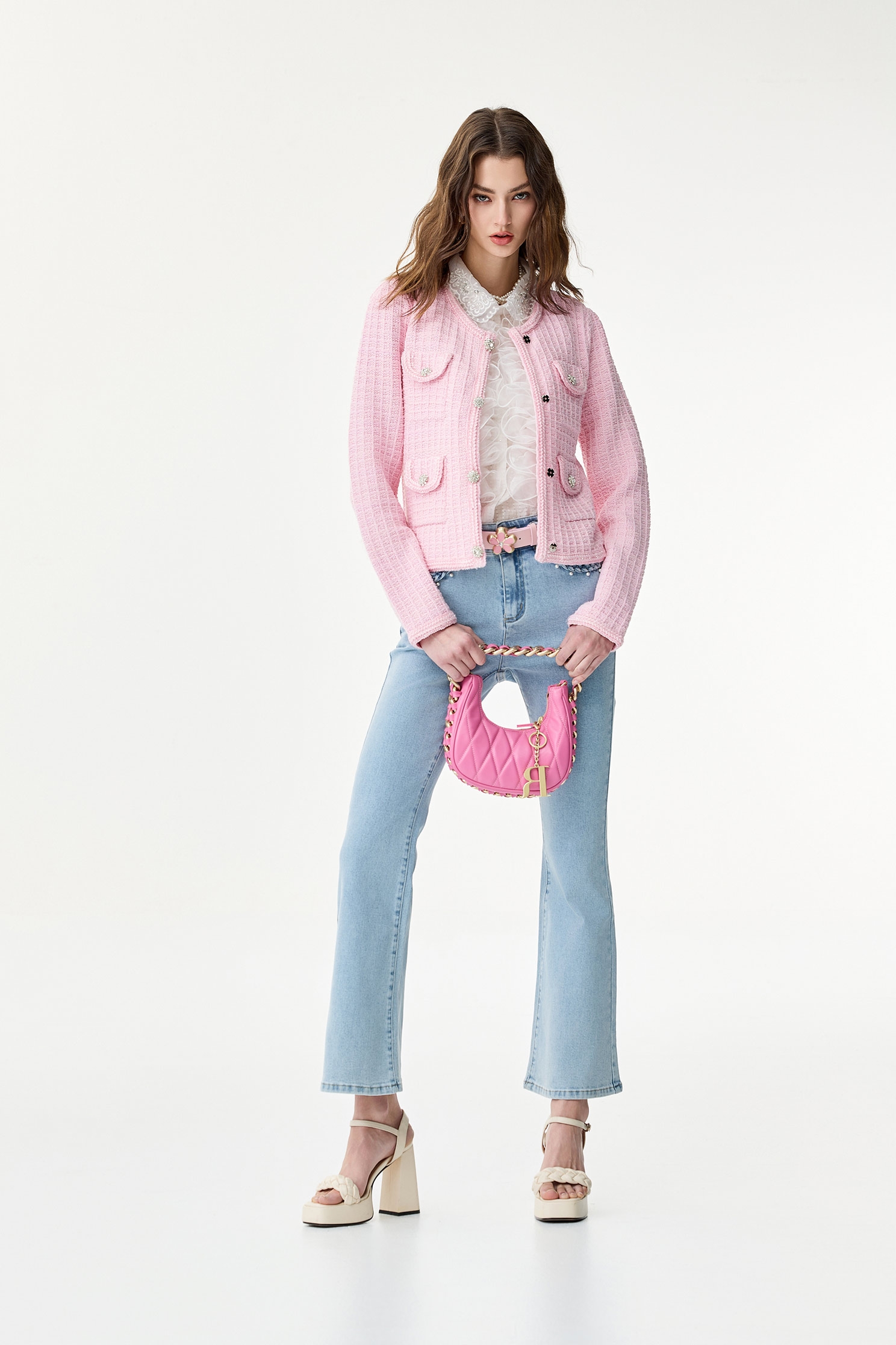 鑲編織帶牛仔長褲鑲編織帶牛仔長褲,春夏穿搭,牛仔,牛仔褲,珍珠,約會特輯,褲子