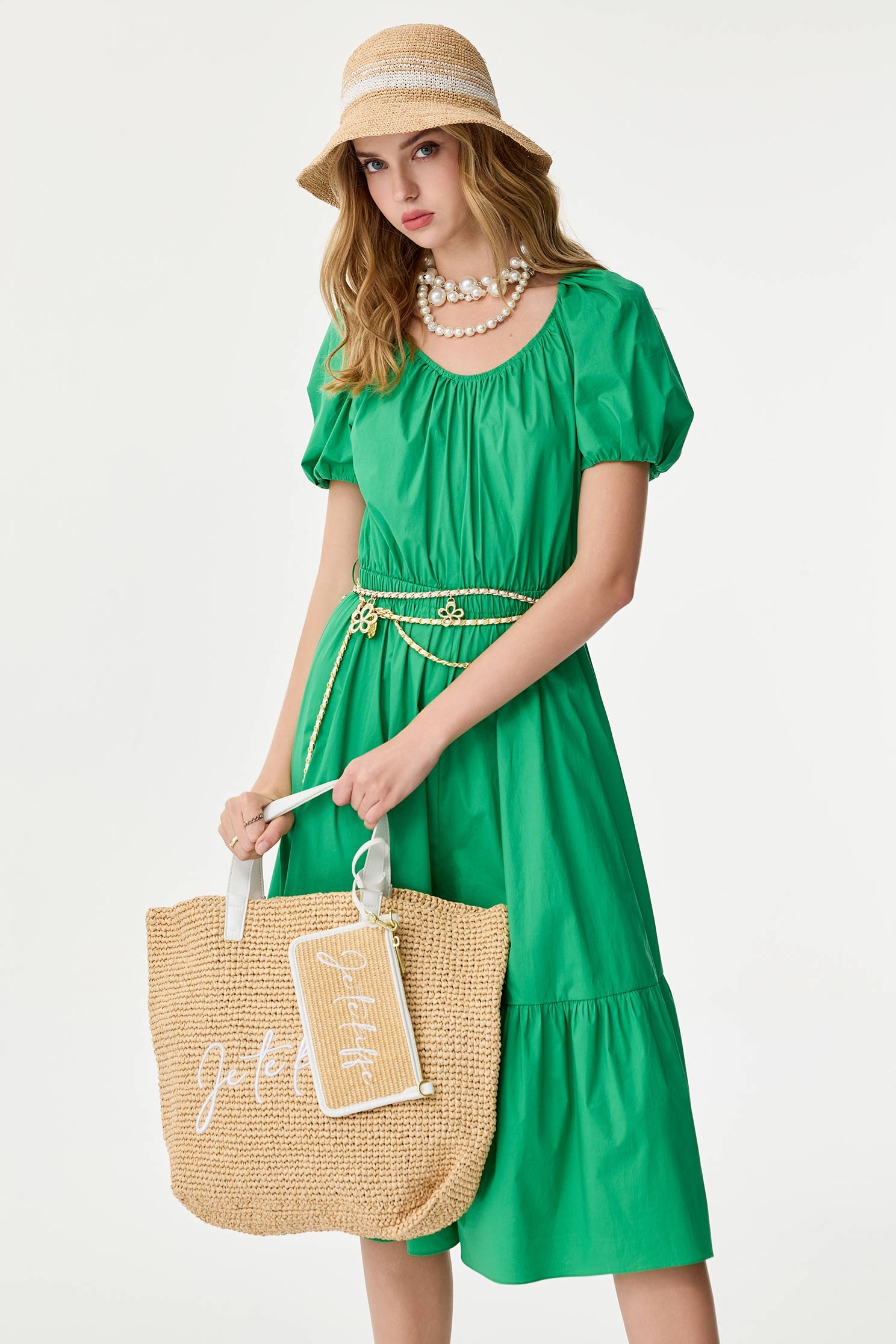 新葉綠渡假風洋裝新葉綠渡假風洋裝,一般洋裝,小香風,春夏穿搭,洋裝特輯,純棉,蝴蝶結