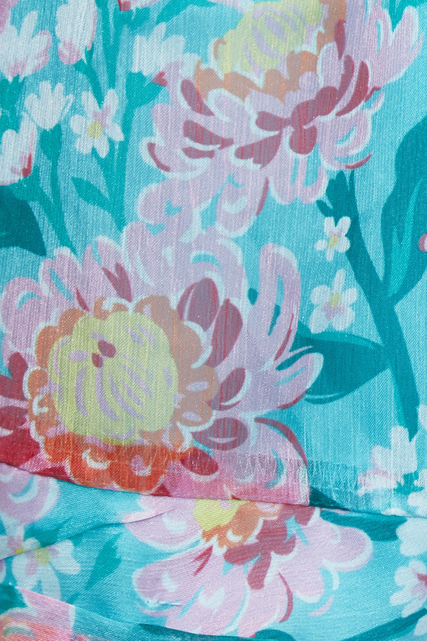 浪漫藝術花園雪紡印花洋裝浪漫藝術花園雪紡印花洋裝,V領洋裝,人氣商品,刺繡,印花洋裝,小禮服,洋裝特輯,秋冬穿搭,花花世界,雪紡,雪紡洋裝