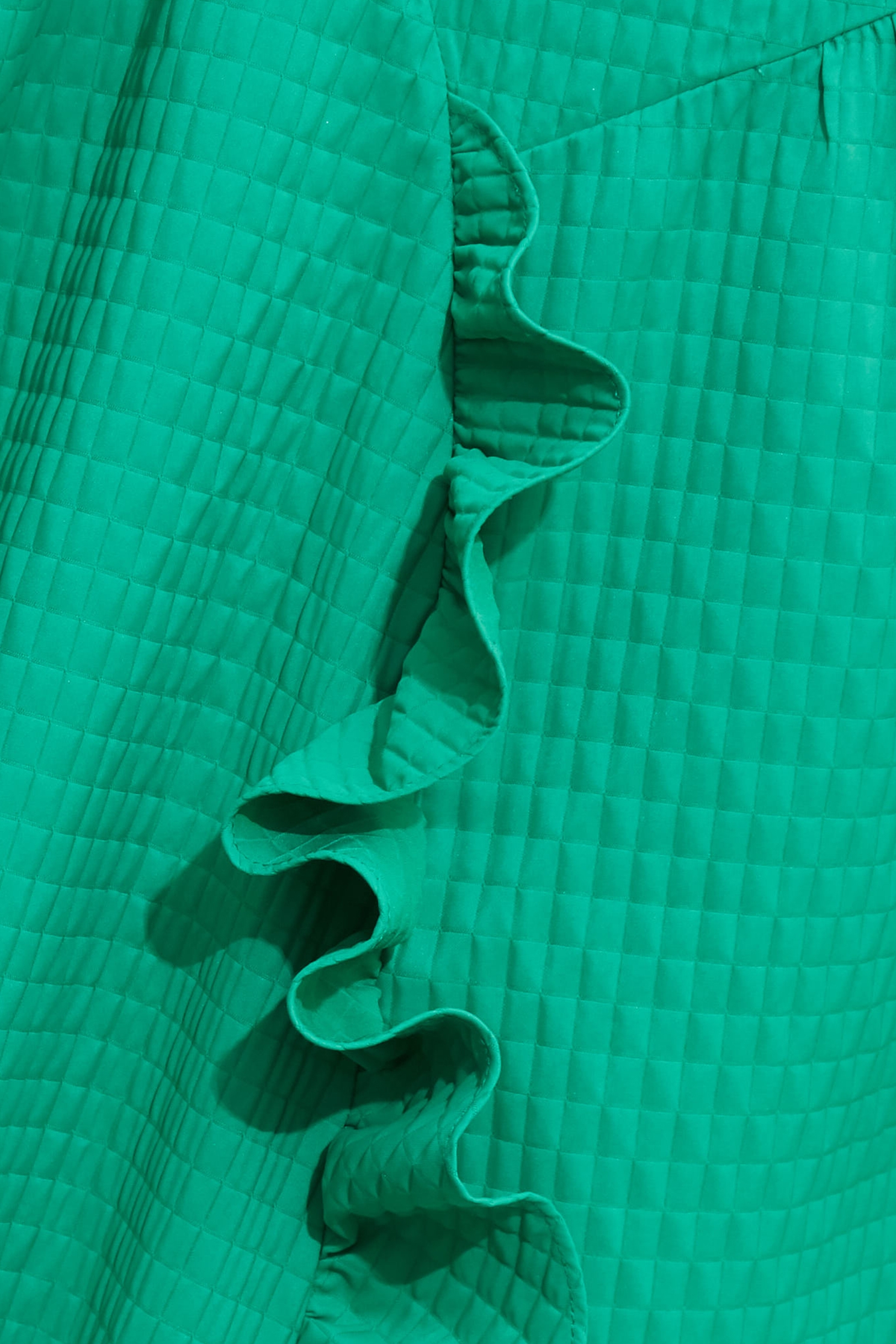 翡翠綠壓格紋洋裝翡翠綠壓格紋洋裝,一般洋裝,格紋,洋裝特輯,珍珠,秋冬穿搭,約會特輯,荷葉