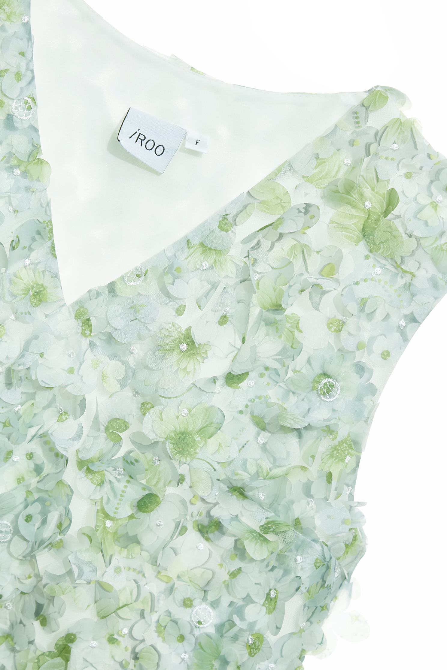 果凍薄荷色刺繡花瓣上衣果凍薄荷色刺繡花瓣上衣,一般背心,一般背心馬甲,上衣,刺繡,春夏穿搭,網紗,繡花,背心