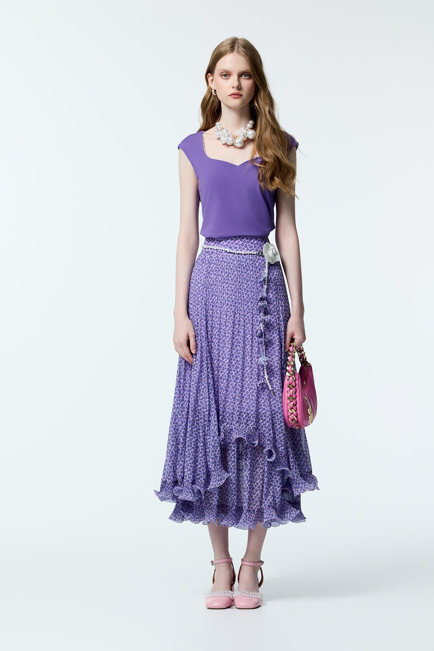 大麗花紫Ｔ恤上衣大麗花紫Ｔ恤上衣,一般背心,一般背心馬甲,上衣,珍珠,秋冬穿搭,約會特輯,背心