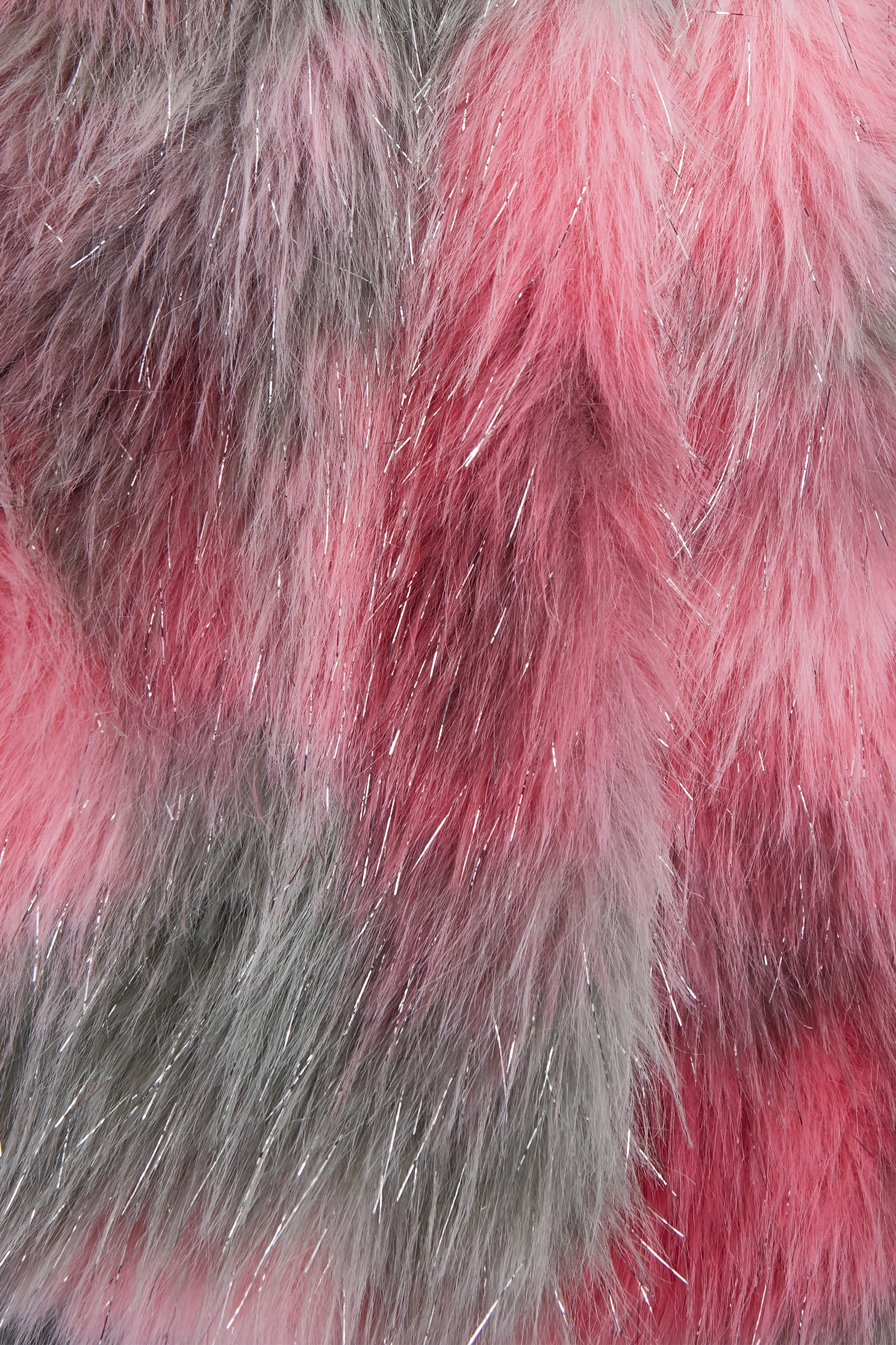 玫瑰可露麗仿皮草背心玫瑰可露麗仿皮草背心,上班OL穿搭,人氣商品,外套,春夏穿搭,派對特輯,無袖背心,約會特輯,背心