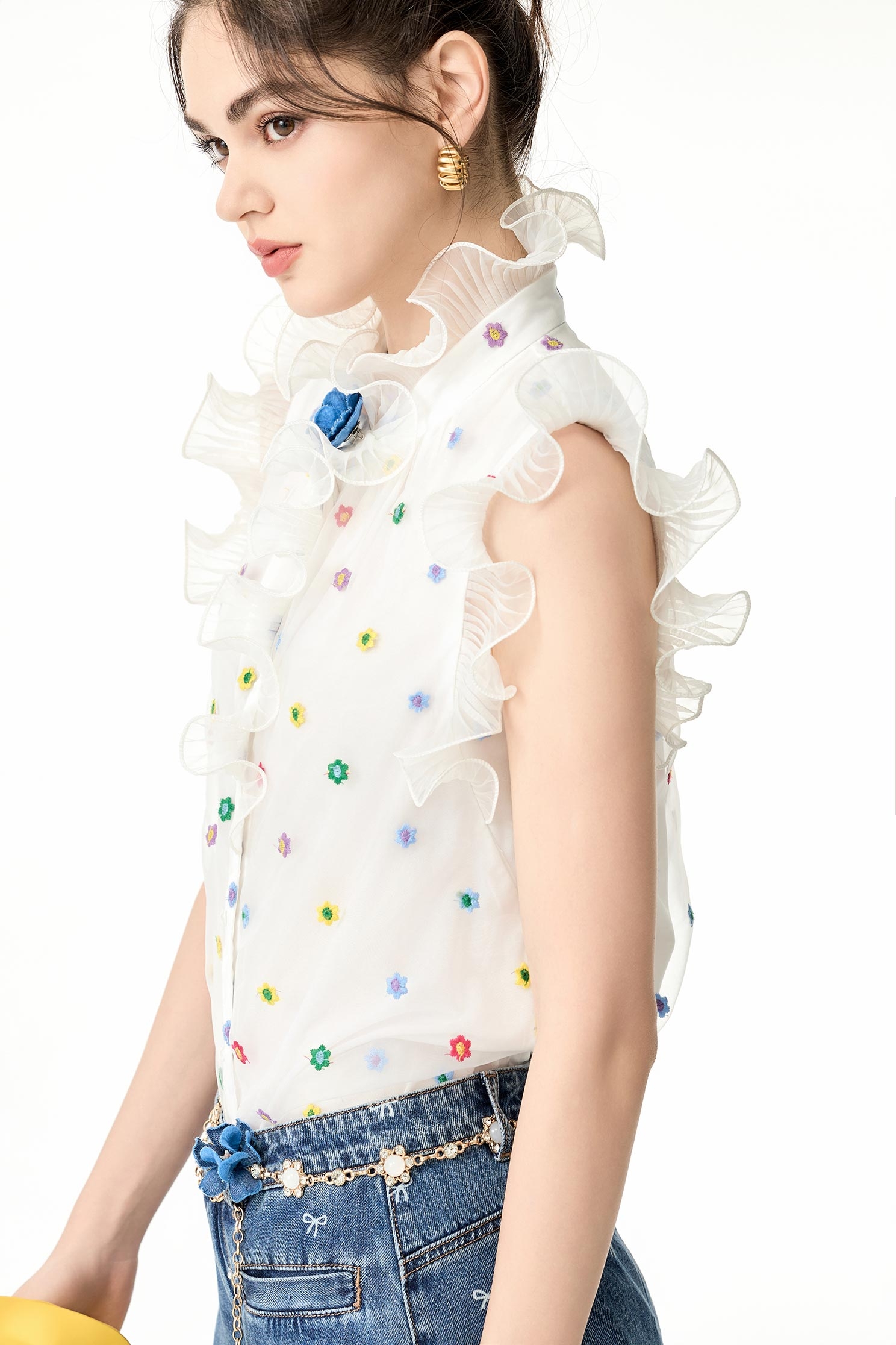 五彩配色花朵刺繡上衣五彩配色花朵刺繡上衣,一般背心,一般背心馬甲,上衣,人氣商品,刺繡,春夏穿搭,約會特輯,背心,花花世界,荷葉