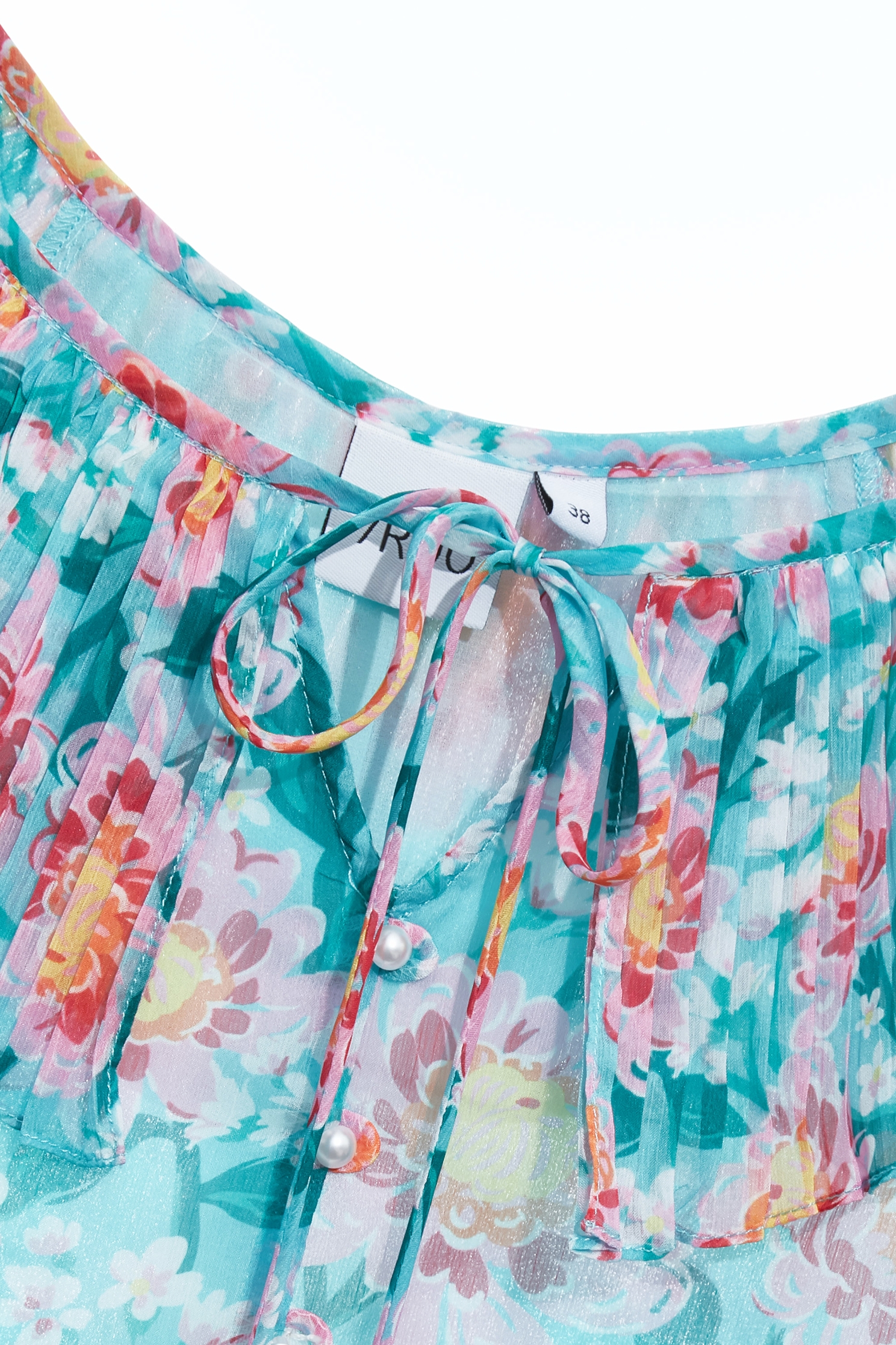 雪紡藝術花園印花上衣雪紡藝術花園印花上衣,上衣,春夏穿搭,珍珠,荷葉,雪紡