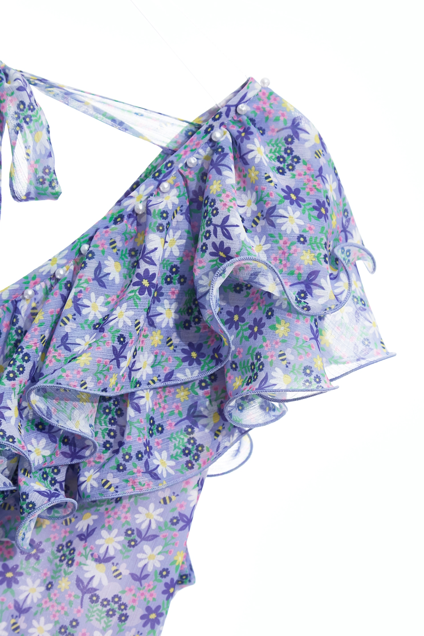 灰調葡萄紫花園印花雪紡上衣灰調葡萄紫花園印花雪紡上衣,上衣,春夏穿搭,珍珠,荷葉,雪紡