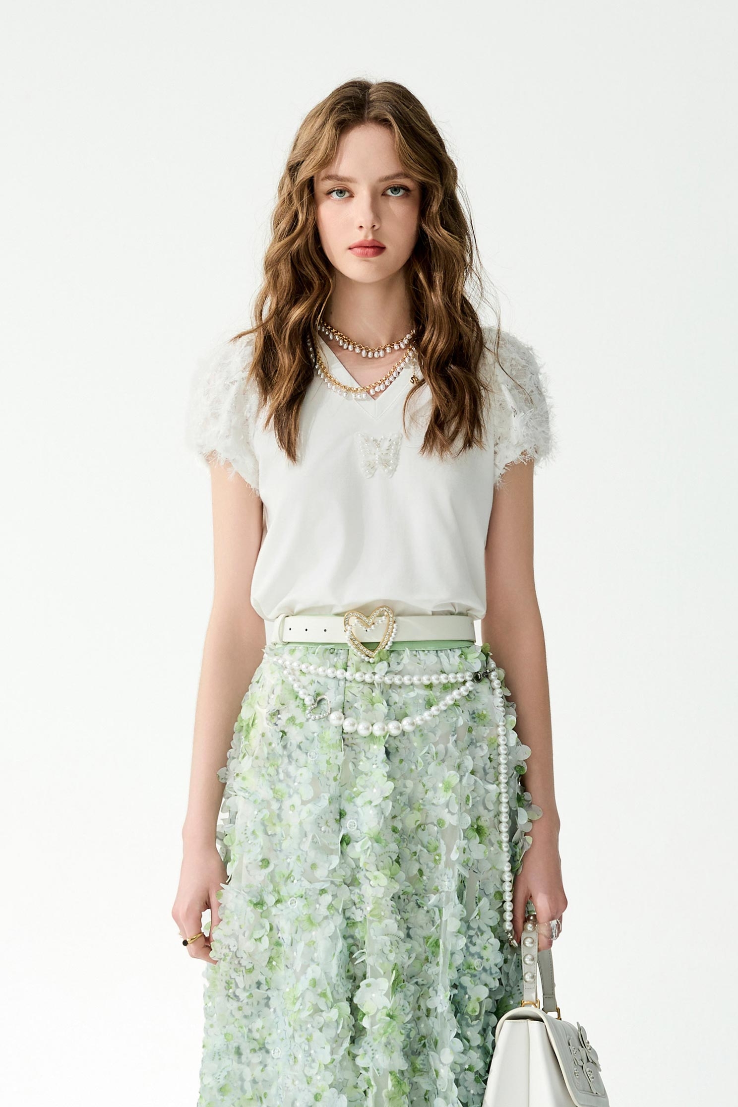 綴睫毛蕾絲袖Ｔ恤上衣綴睫毛蕾絲袖Ｔ恤上衣,上衣,春夏穿搭,白色上衣,蕾絲,蝴蝶結