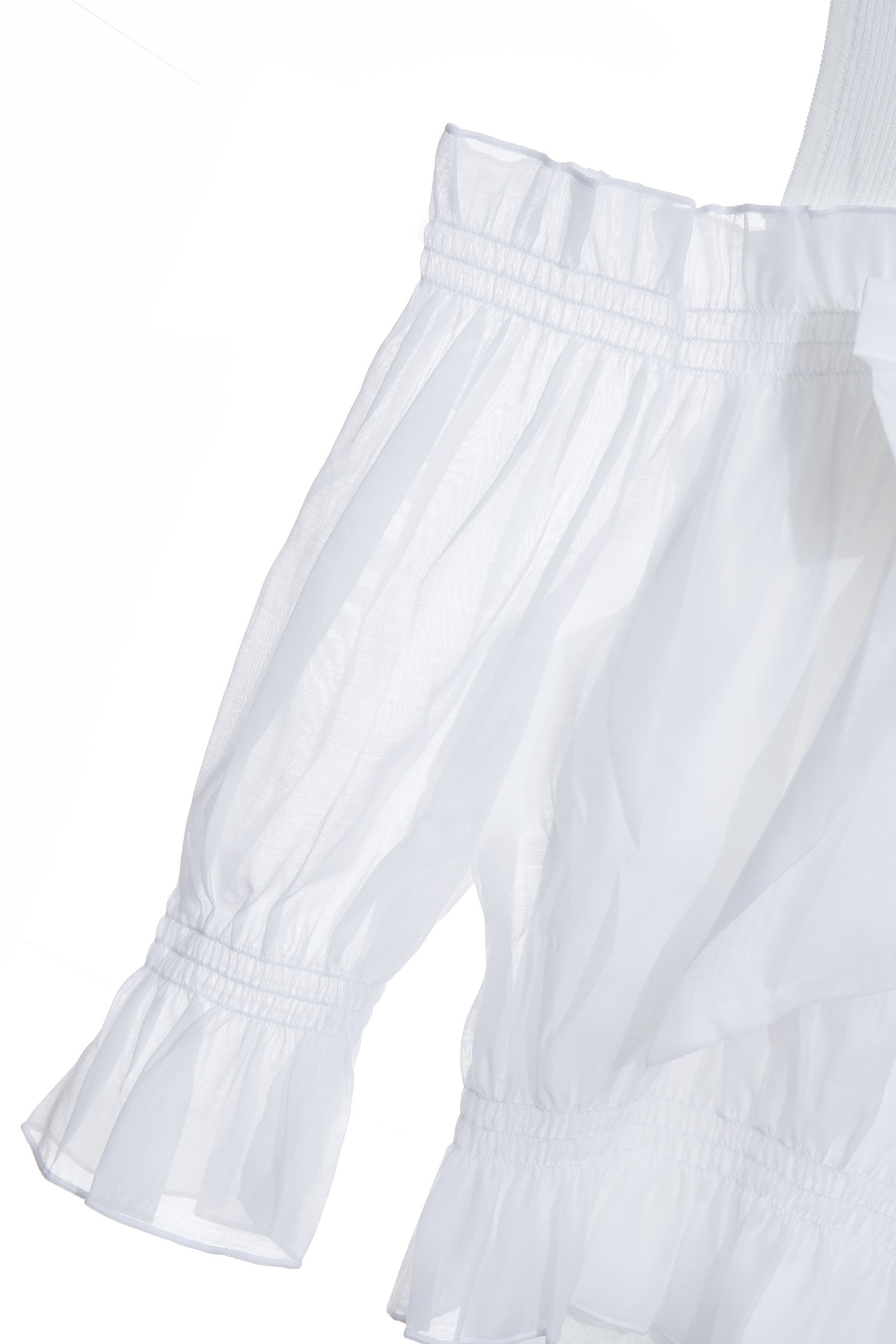 偽兩件式結飾別針針織上衣偽兩件式結飾別針針織上衣,上衣,春夏穿搭,白色上衣,荷葉,蝴蝶結,針織,針織衫