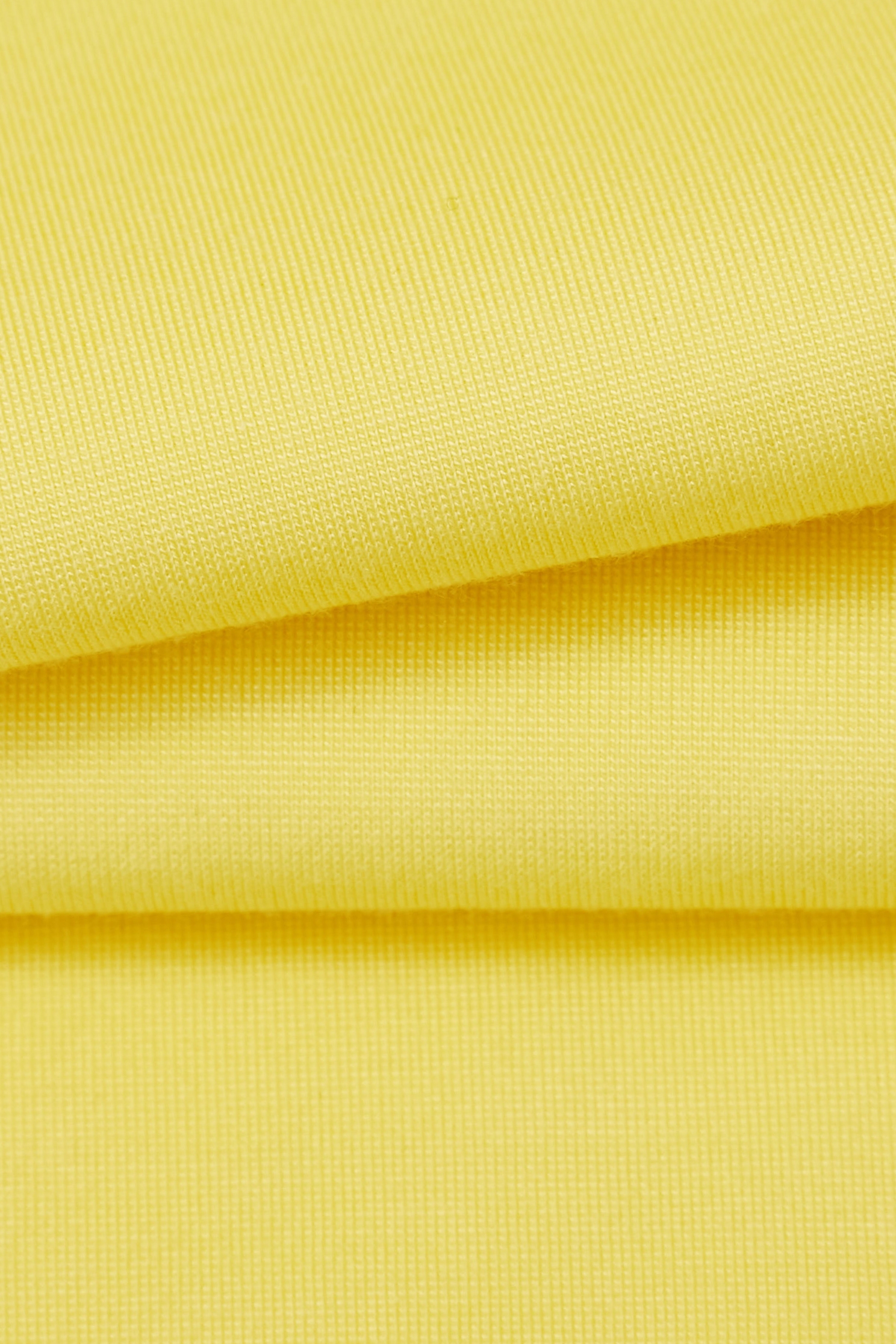 馬鞭草檸檬色T恤上衣馬鞭草檸檬色T恤上衣,T恤,上衣,春夏穿搭,珍珠,約會特輯,輕奢度假,輕奢渡假