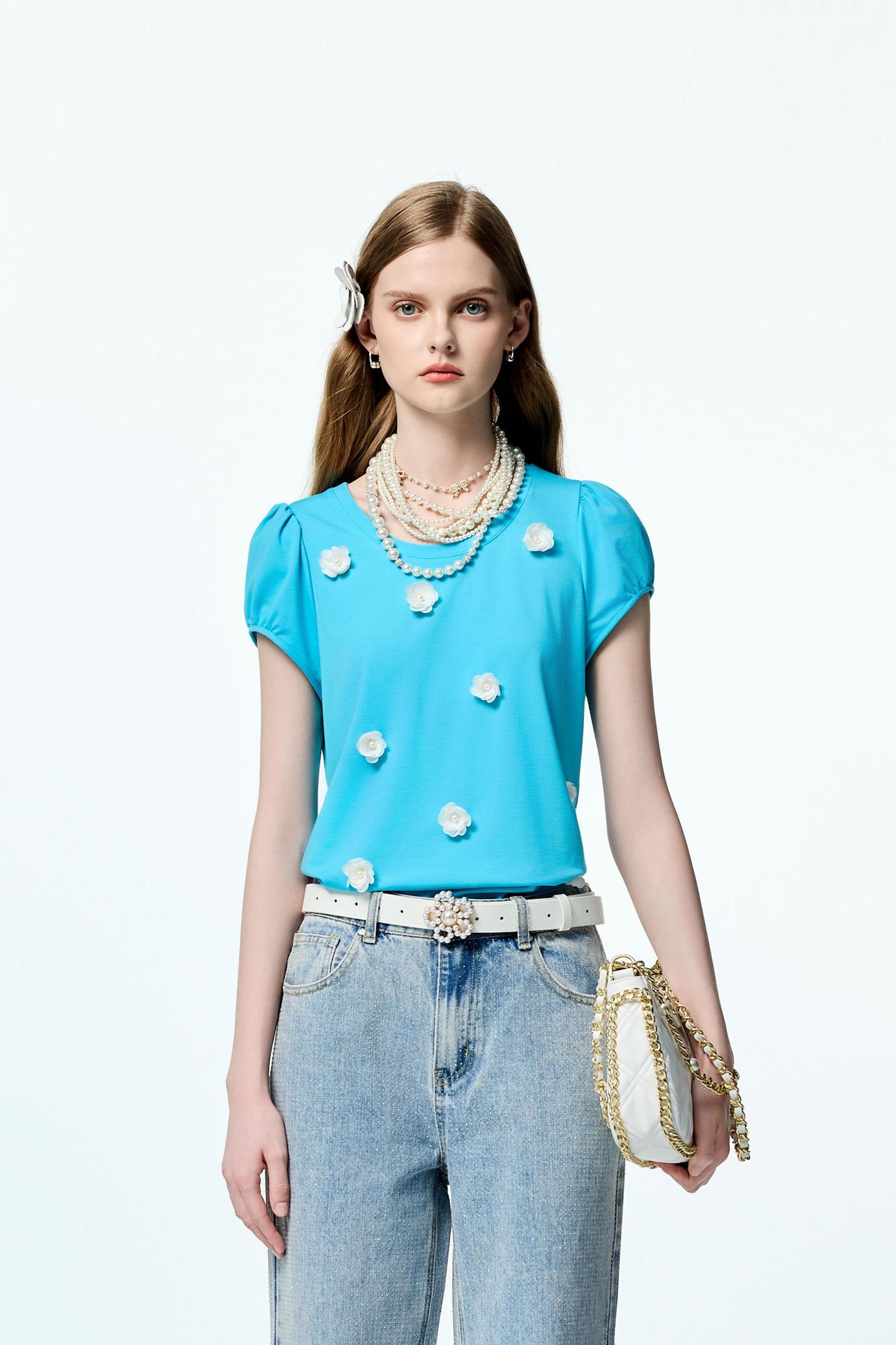 淺水藍手工花朵Ｔ恤上衣淺水藍手工花朵Ｔ恤上衣,T恤,上衣,秋冬穿搭,花花世界