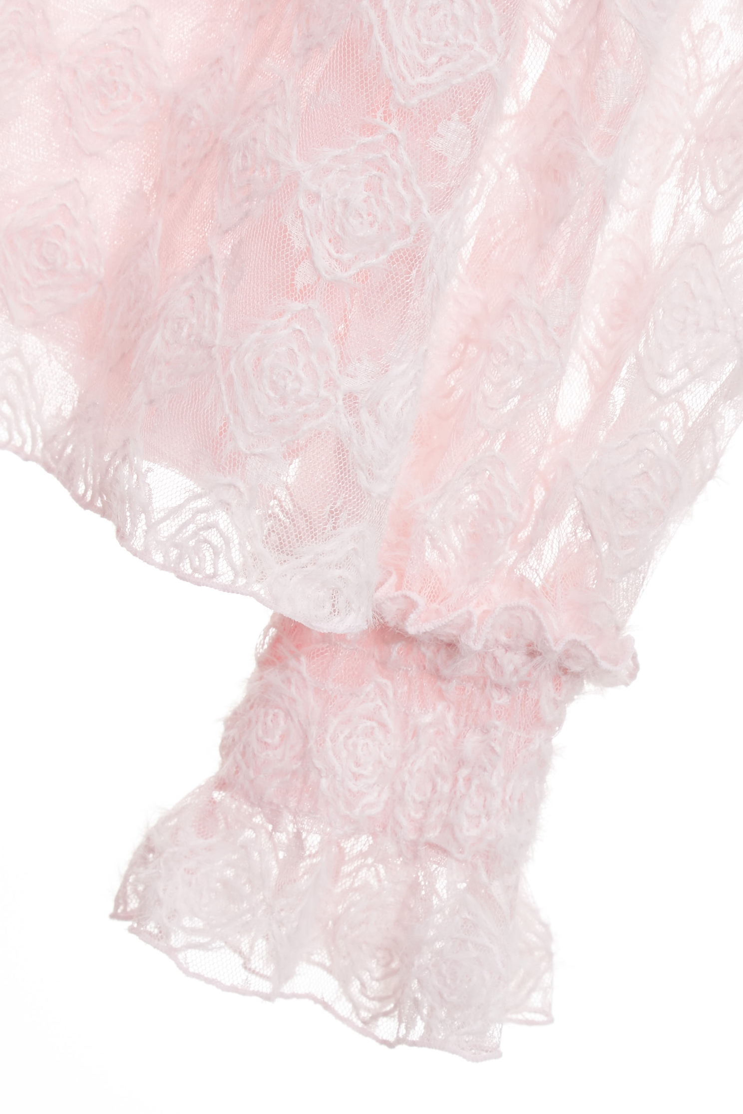 玫瑰石英粉刺繡蕾絲上衣玫瑰石英粉刺繡蕾絲上衣,上衣,人氣商品,刺繡,格紋,秋冬穿搭,約會特輯,花花世界,荷葉,蕾絲,蕾絲上衣