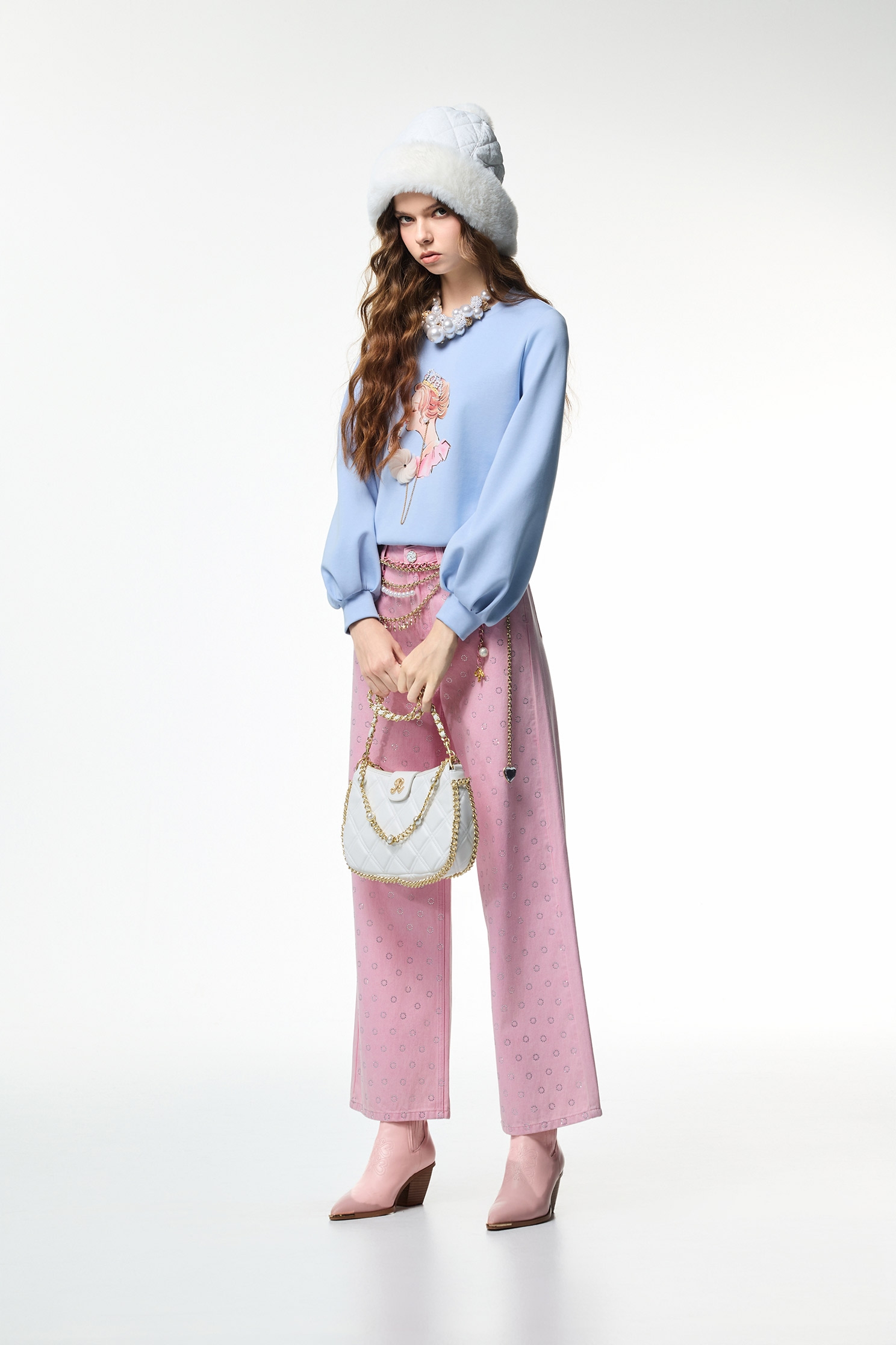 妝造公主印花上衣妝造公主印花上衣,上衣,珍珠,秋冬穿搭,簡約穿搭