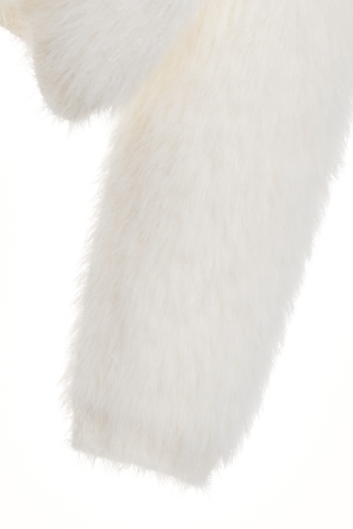 綴鑽草莓針織上衣綴鑽草莓針織上衣,上衣,秋冬穿搭,約會特輯,針織,針織上衣,針織衫